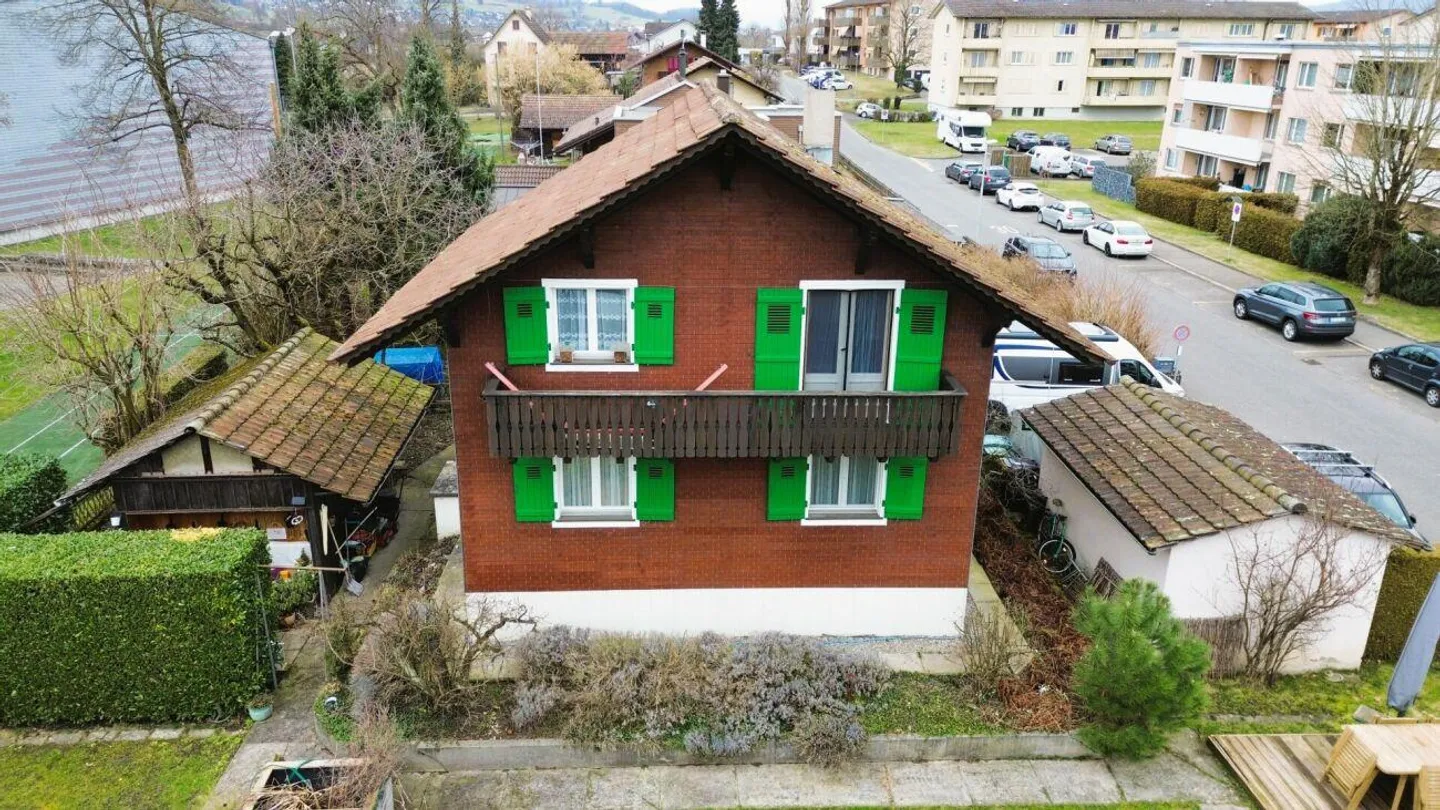 Small, fine - and full of possibilities - Photo 1 of 9