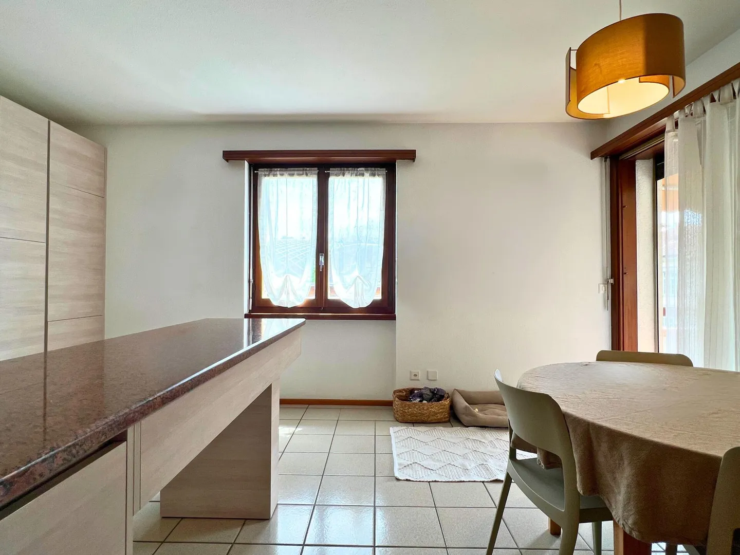 Komfortable 4,5-Zimmer-Wohnung im Zentrum von Chiasso - Foto 7 von 18