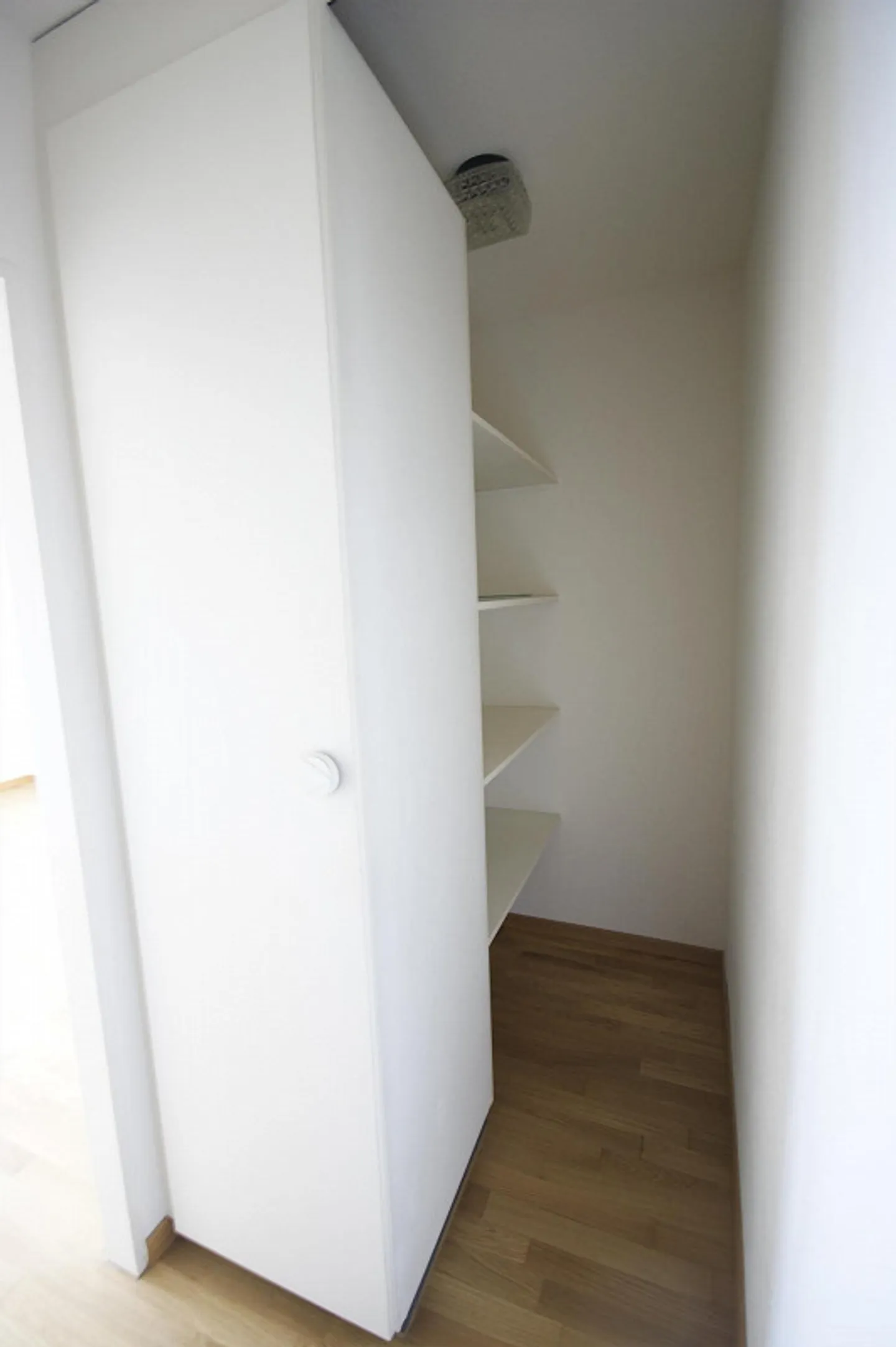 4.5 Room Apartment in Preferred Location in Bassersdorf - Photo 11 of 13