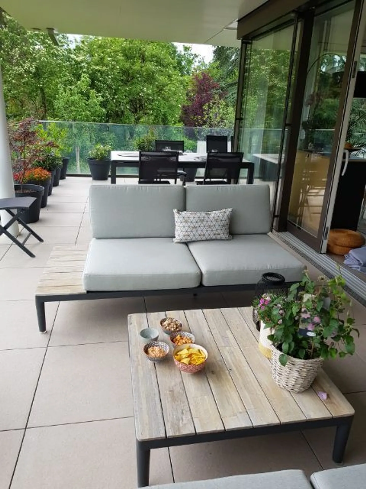 Bel appartement de 4 pièces avec terrasse à Chêne-Bougeries - Photo 1 sur 13