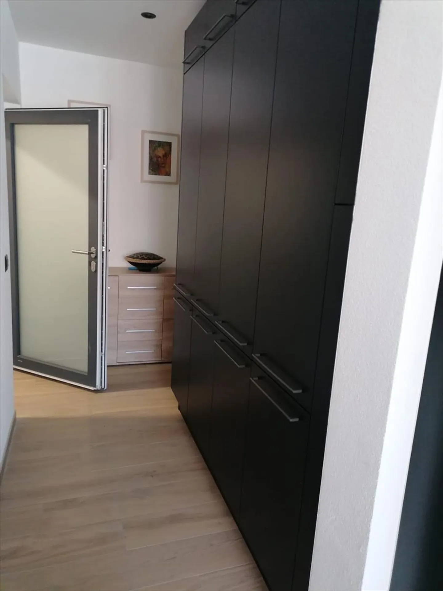 Magnifico appartamento con terrazza di 2.5 locali a Sion Etichetta Minergie - Foto 3 di 10