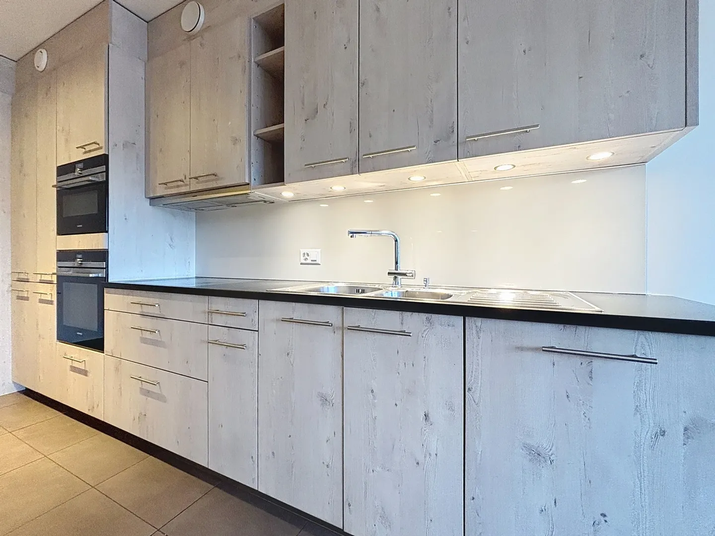 Appartement 6.5 pièces - Photo 3 sur 13