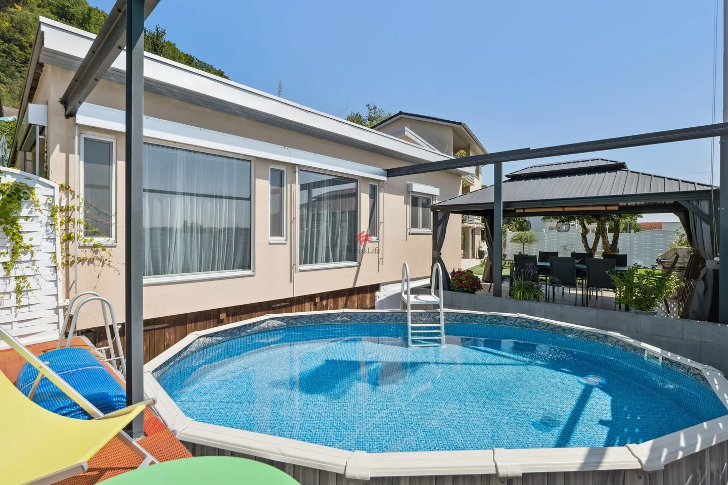 La tua oasi di benessere con piscina e grande giardino ti aspetta! - Foto 2 di 26
