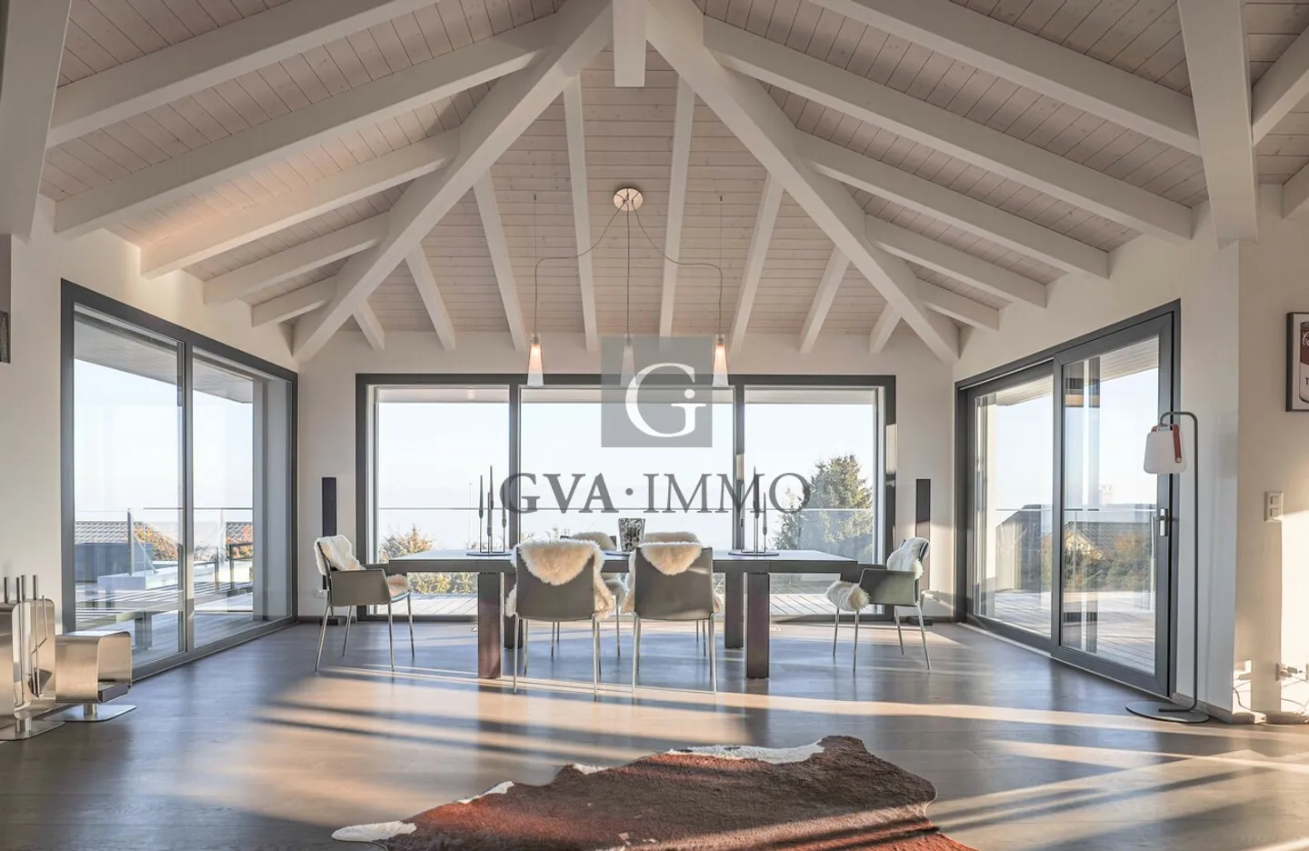 Splendide villa avec vue panoramique sur le Lac et les Alpes - Photo 2 sur 6