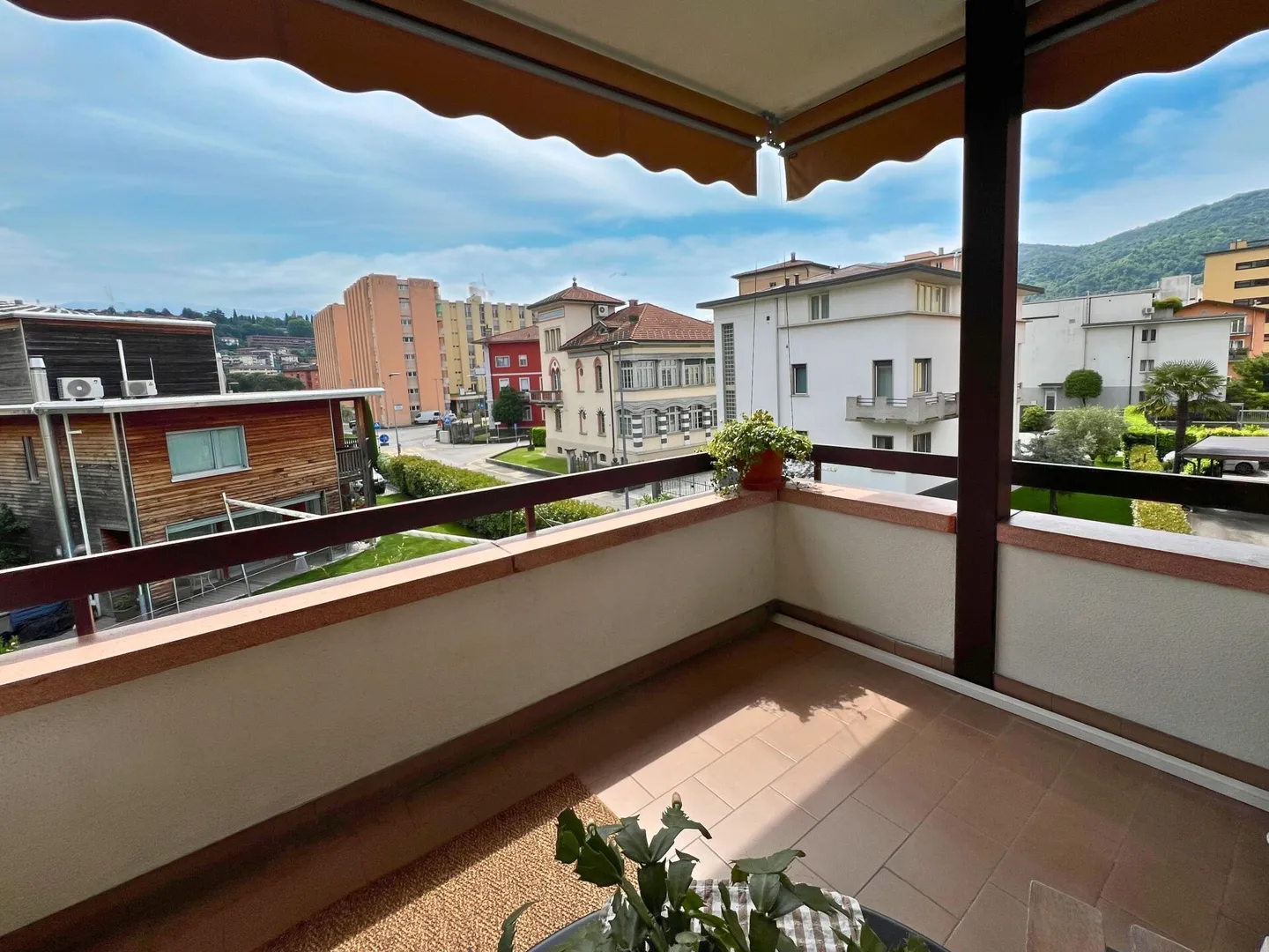 Komfortable 4,5-Zimmer-Wohnung im Zentrum von Chiasso - Foto 12 von 18