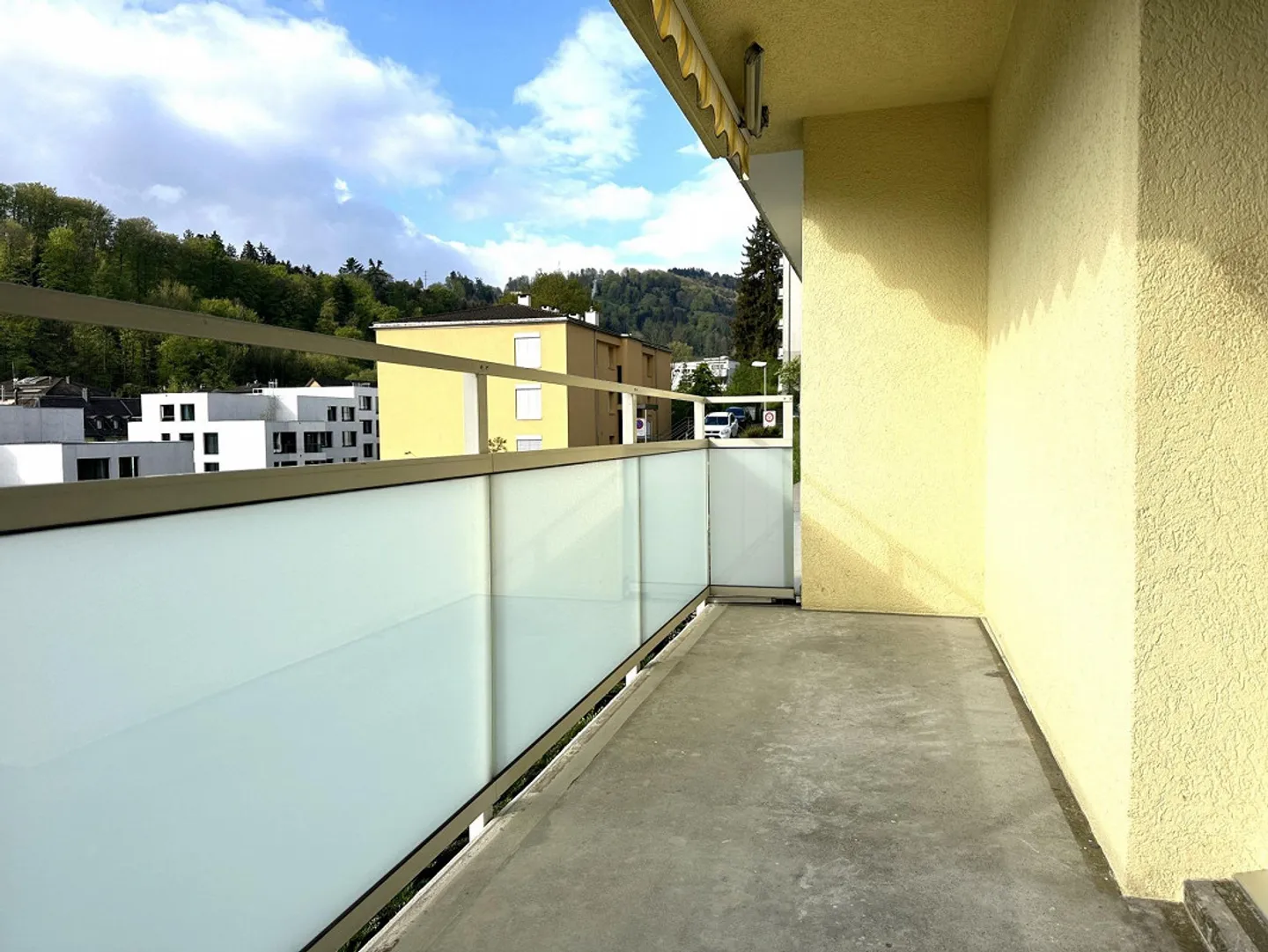 Modernes 4.5-Zimmer-Apartment - Foto 12 von 12