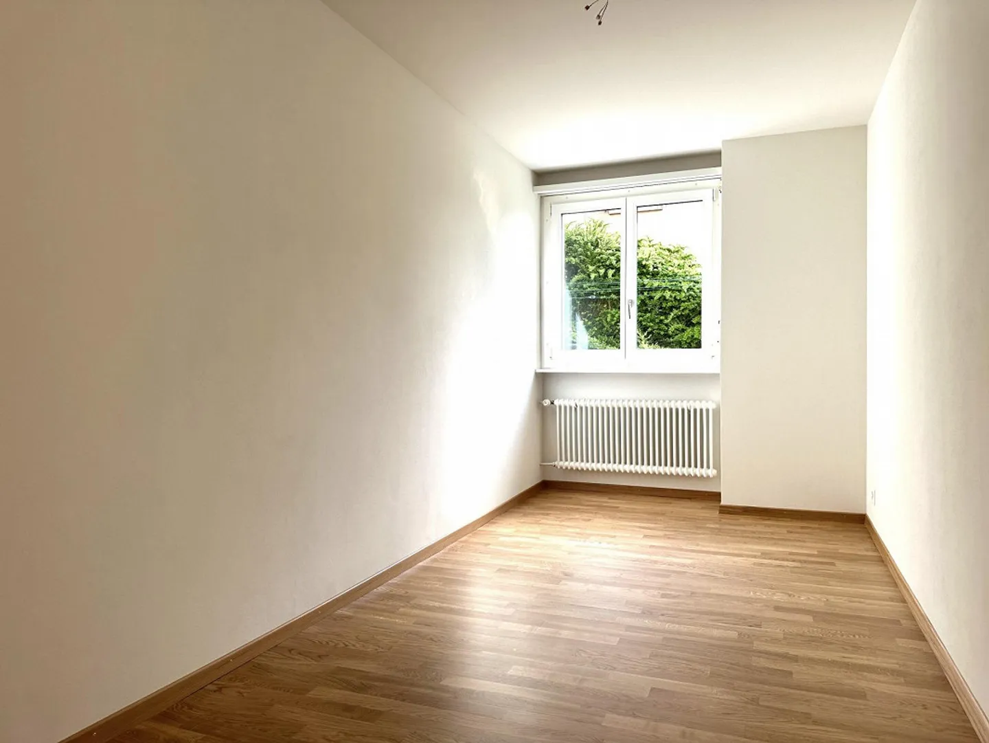 Modernes 4.5-Zimmer-Apartment - Foto 8 von 12