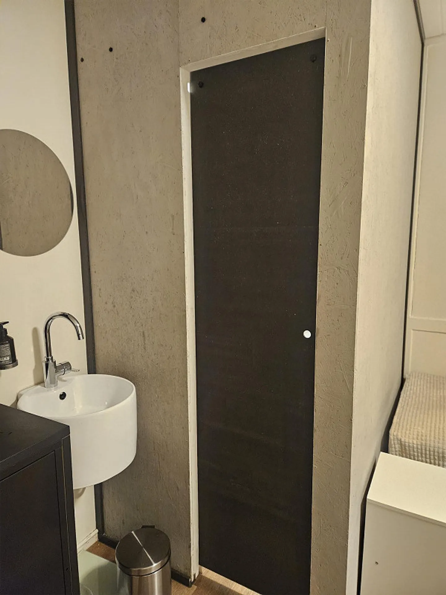 Espace de bureau avec WC et douche - Photo 5 sur 7