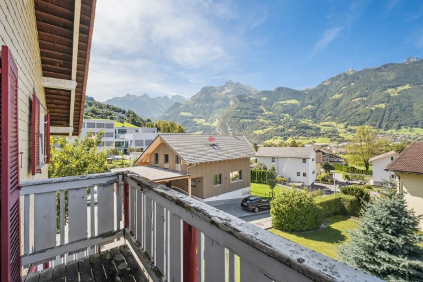 Casa nel chalet con giardino e panorama! - Foto 2 di 10