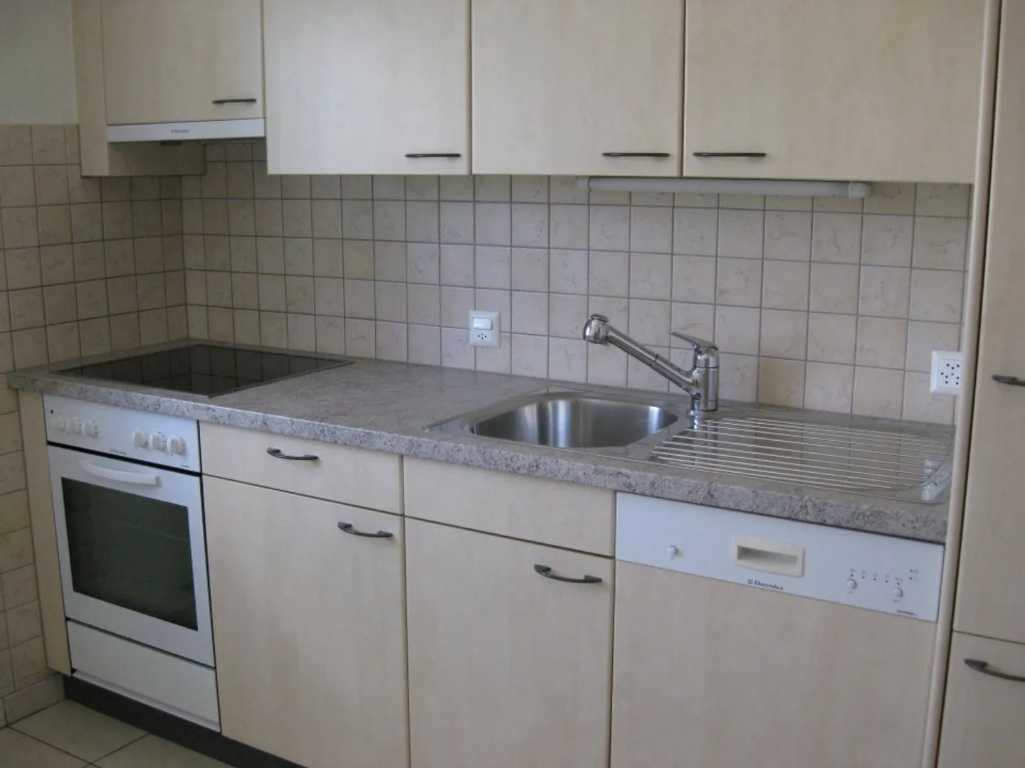 00094 - Appartamento 3 locali - Landions 6 - Cortaillod - Foto 3 di 6