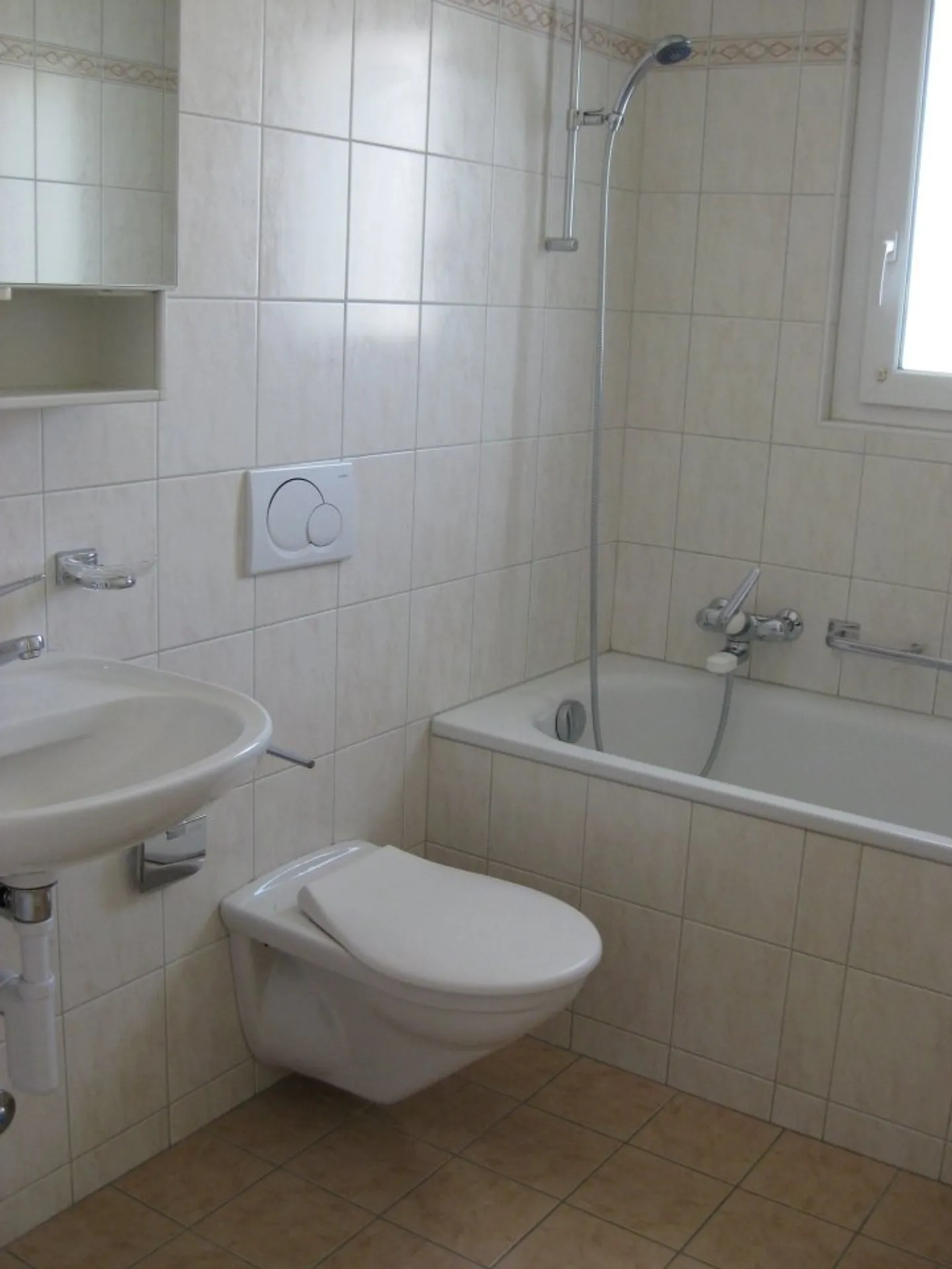 00094 - Appartamento 3 locali - Landions 6 - Cortaillod - Foto 4 di 6