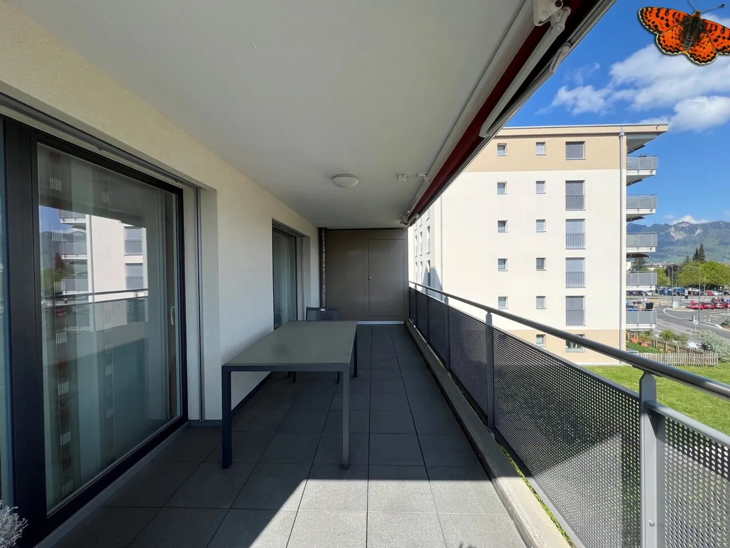 APPARTAMENTO CHARMANT 3 ½ STANZE CON BEL BALCONE! - Foto 1 di 10