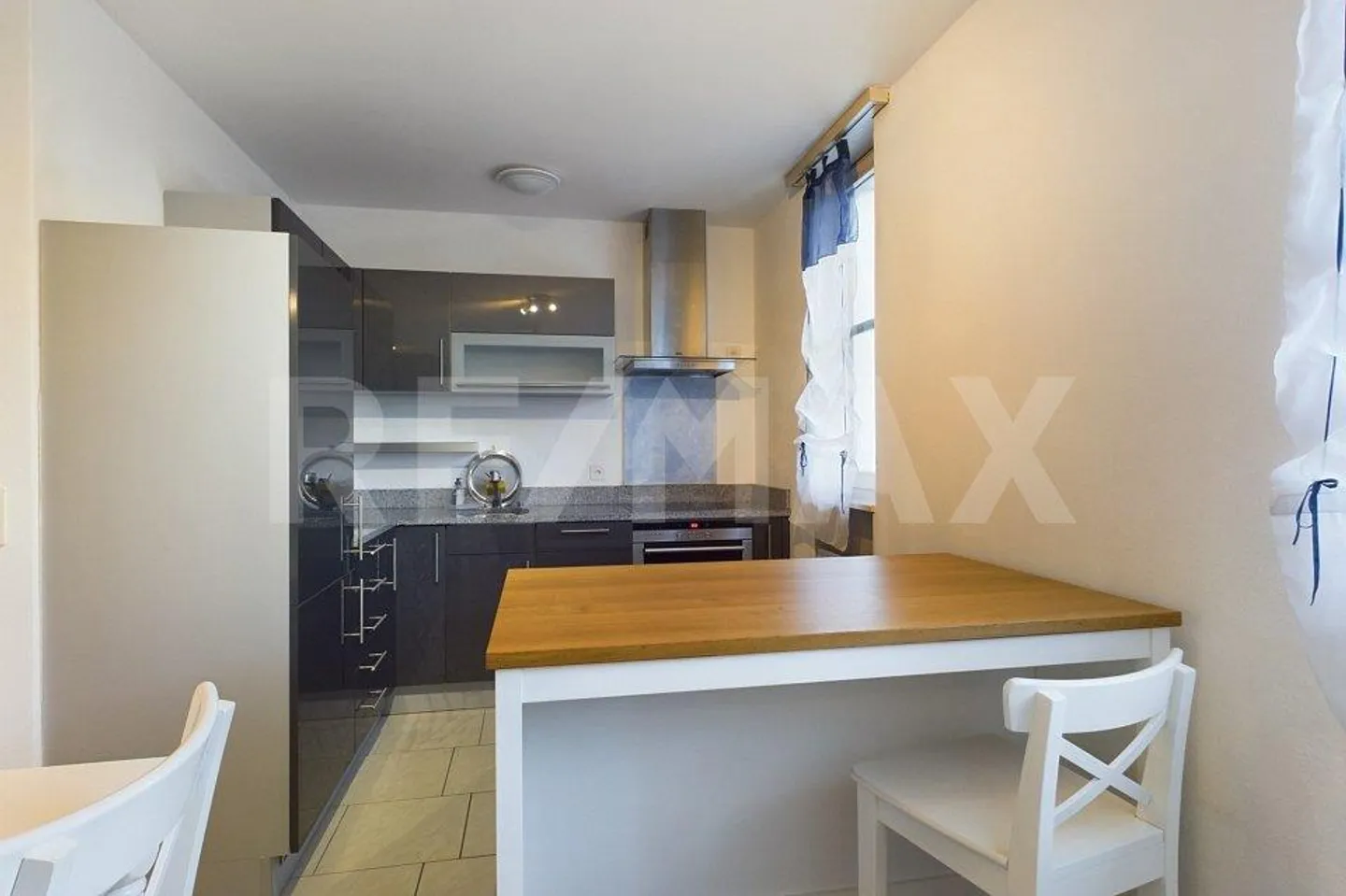 Appartement meublé à deux pas du lac - Photo 6 sur 10