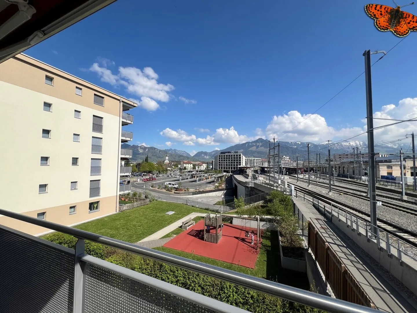 APPARTAMENTO CHARMANT 3 ½ STANZE CON BEL BALCONE! - Foto 9 di 10