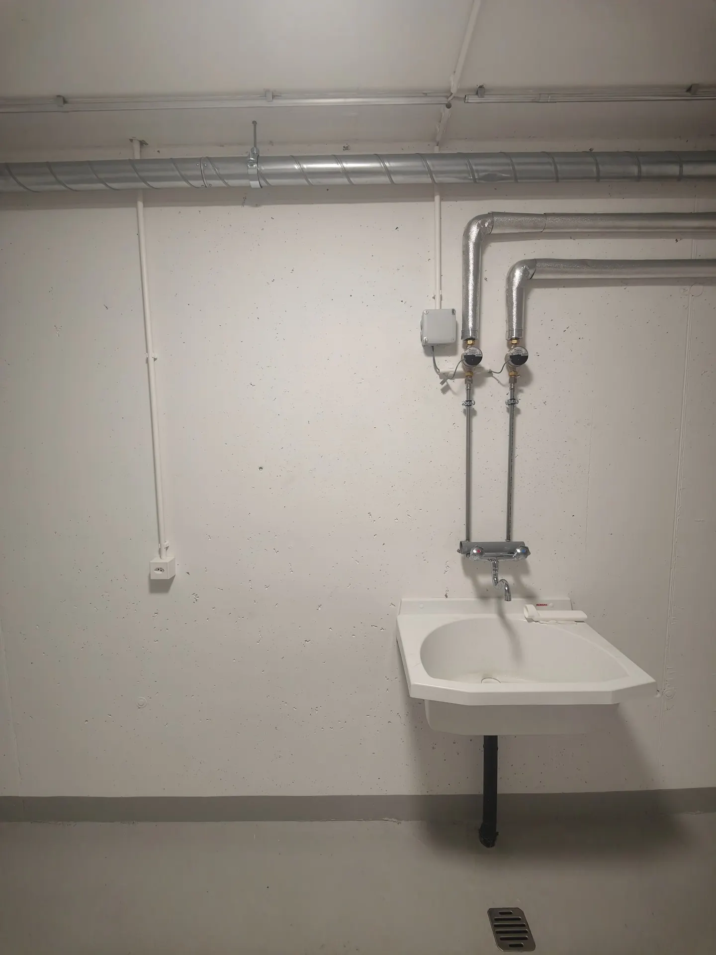 Secure Storage Space in Zurich - Photo 9 of 9