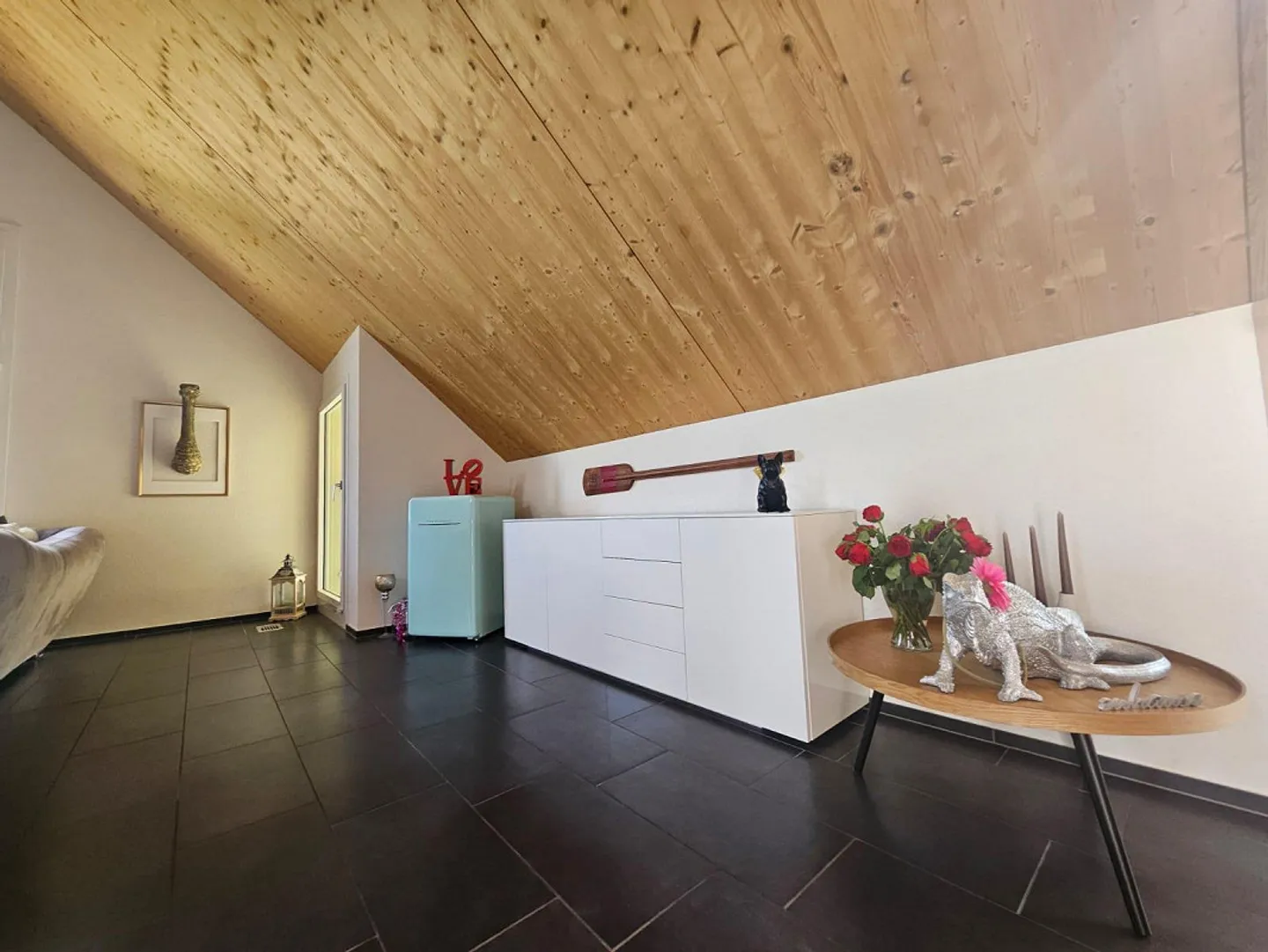 Charming 4.5-Room Maisonette Apartment in Kirchberg - Photo 13 of 25