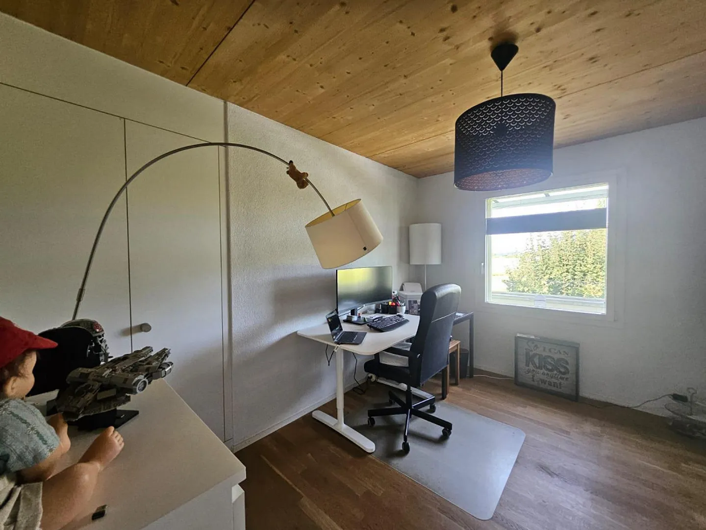 Charming 4.5-Room Maisonette Apartment in Kirchberg - Photo 19 of 25