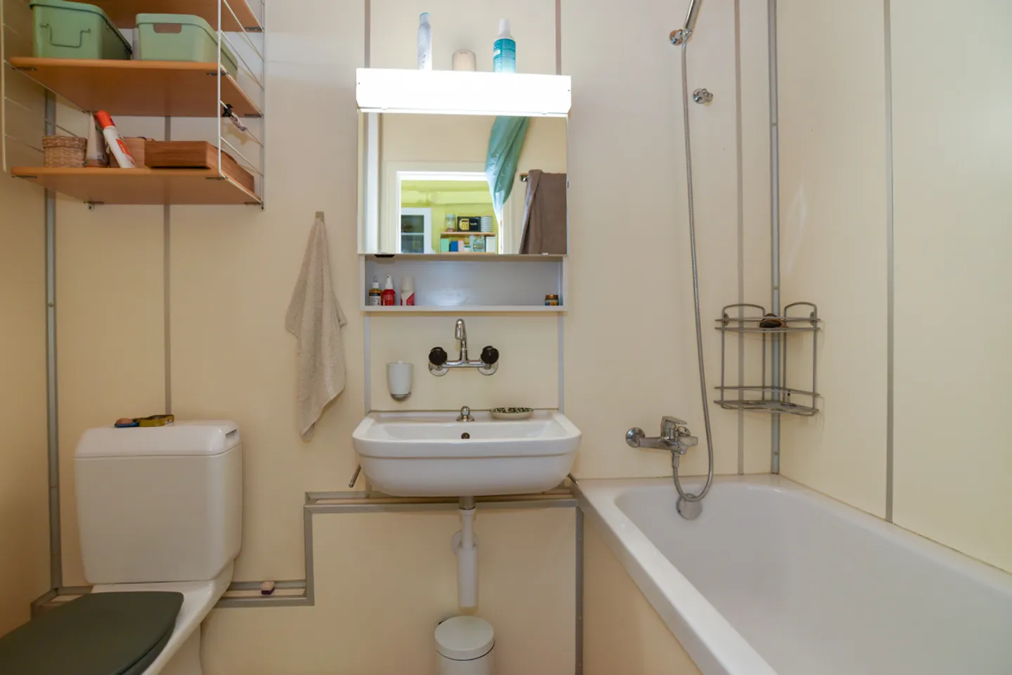 Charming 3-Room Apartment - Photo 6 of 11