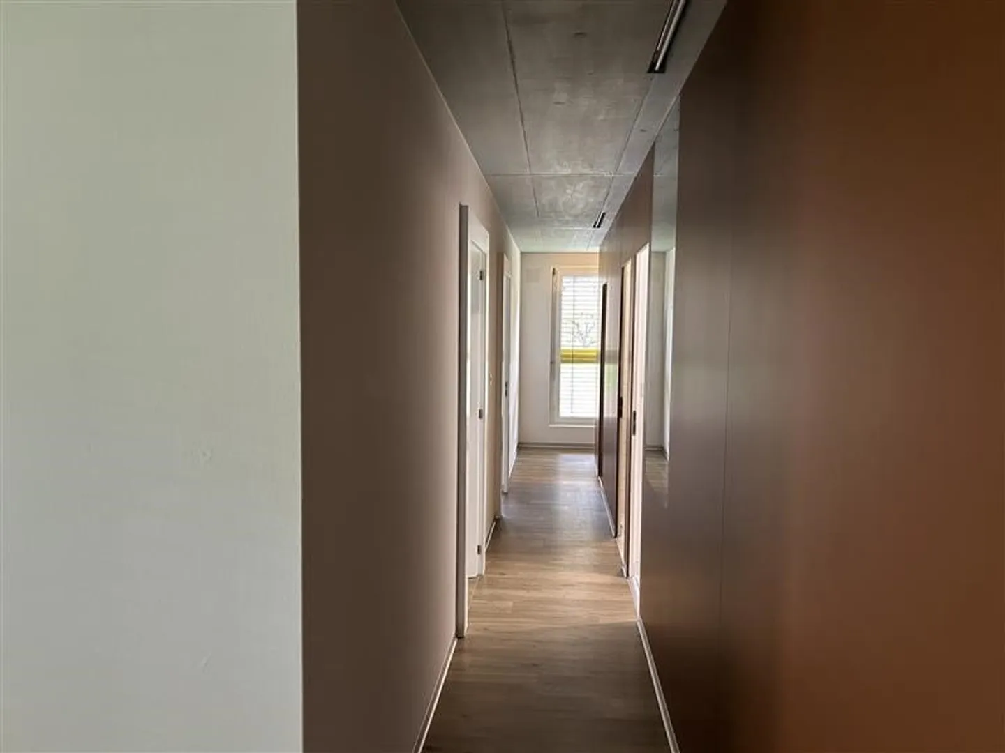 02543 - Appartement 4.5 pièces - Rte des Iles 15 - St-Maurice - Photo 4 sur 13