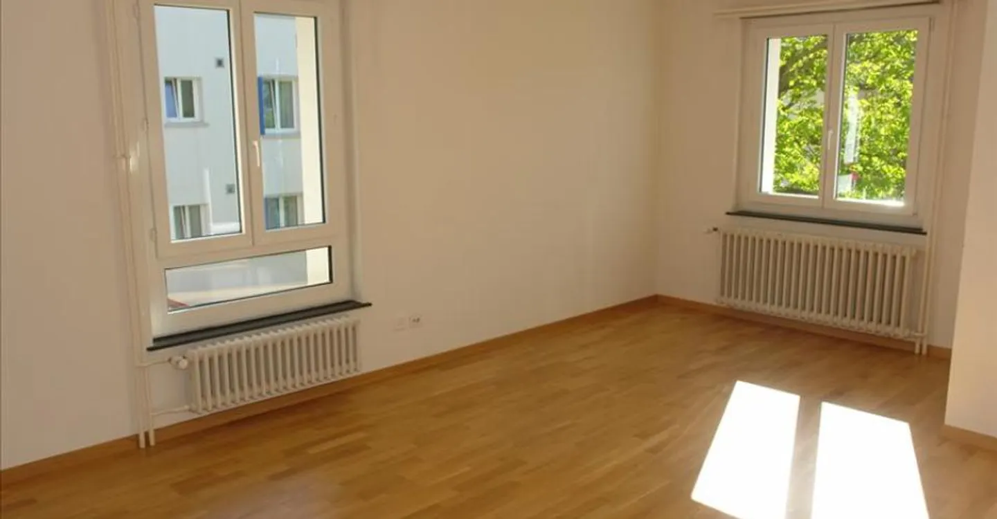 Quartiere residenziale adatto ai bambini - Foto 3 di 12