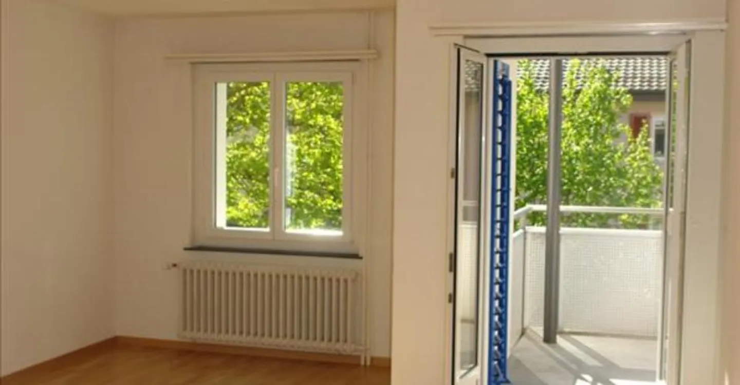 Quartiere residenziale adatto ai bambini - Foto 4 di 12