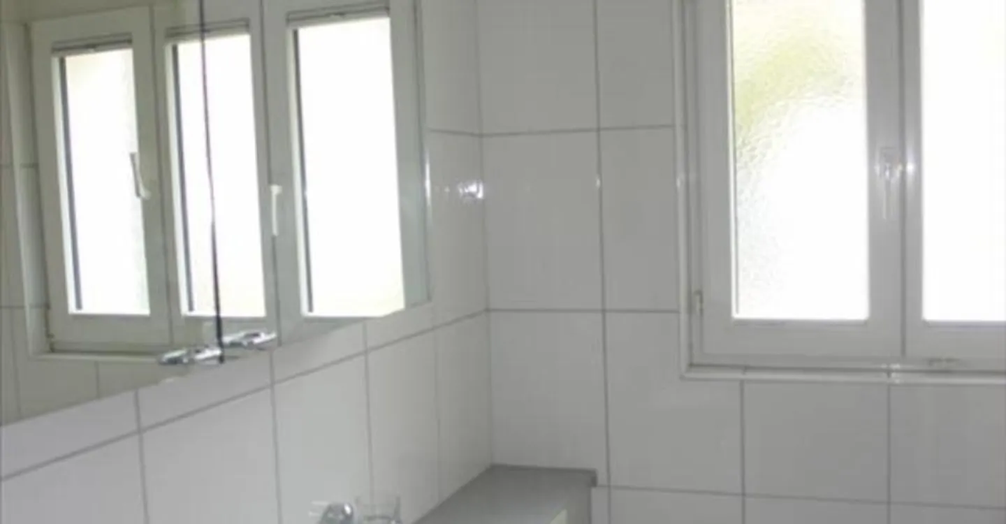 Quartiere residenziale adatto ai bambini - Foto 5 di 12
