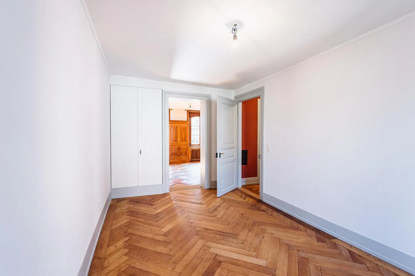 High-quality jewel in the heart of Lucerne - Photo 6 of 11