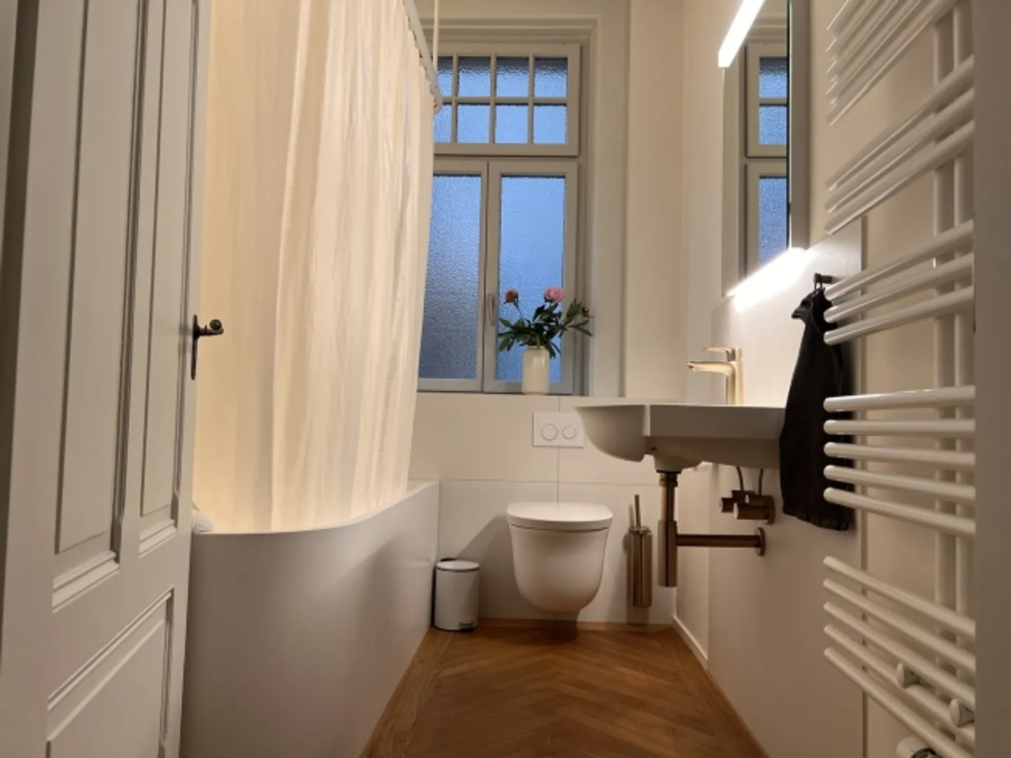 «APPARTEMENT 3½ PIÈCES À THUN (BE), MEUBLÉ, TEMPORAIRE» - Photo 5 sur 8