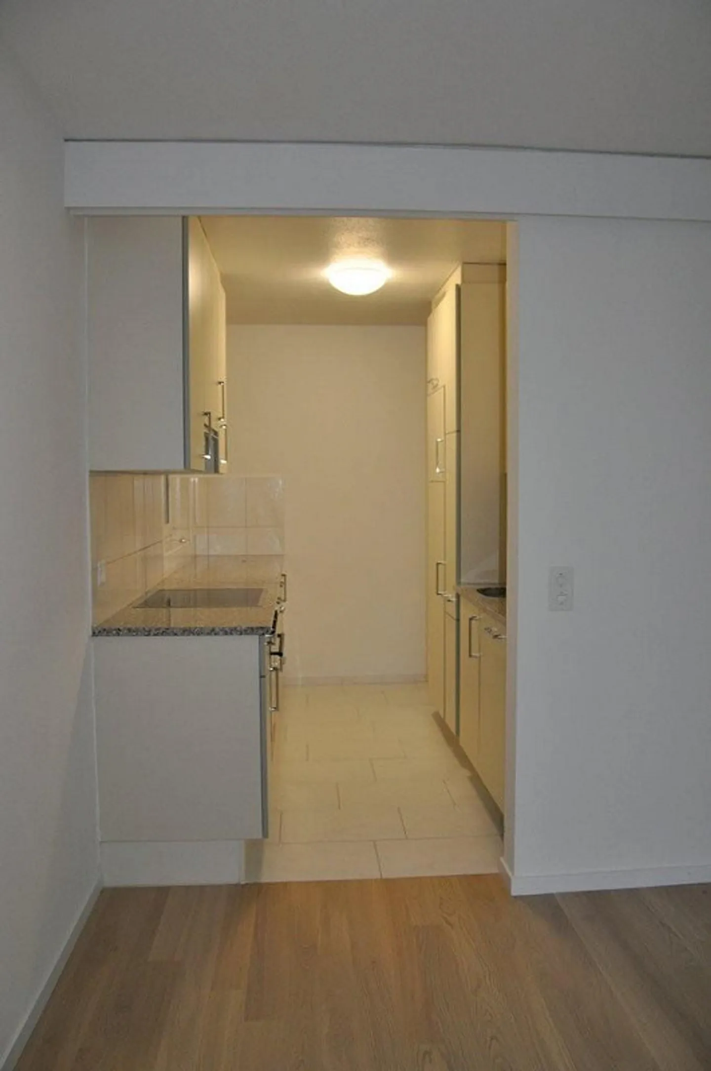 Modernes Apartment in Alchenflüh - Foto 3 von 12