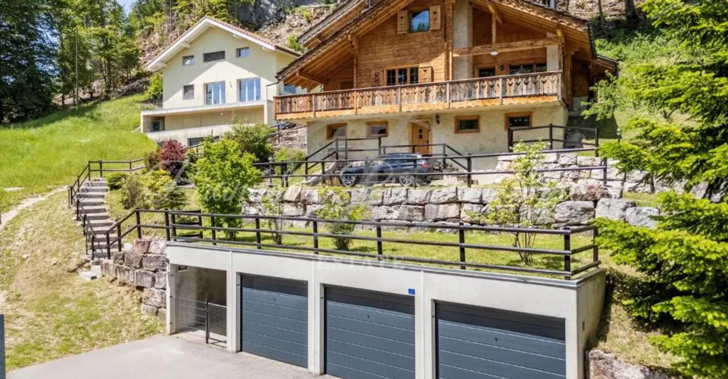 Exklusive Anzeige ? St-Cergue | Charakterchalet in bester erhöhter Lage - Foto 3 von 12