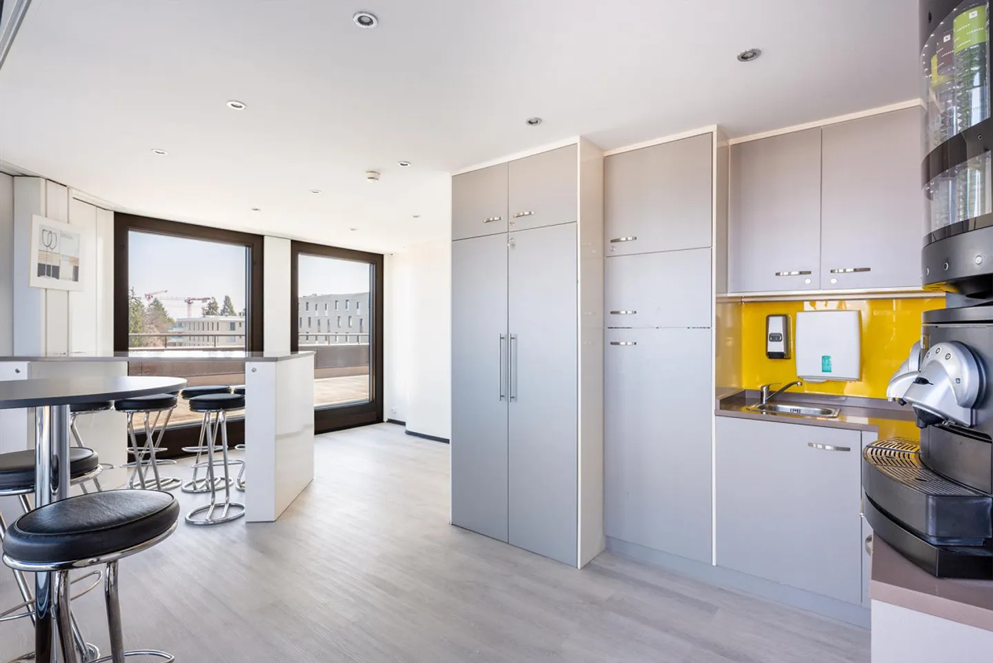 Ufficio per 15 persone nella torre Regus Balexert - Foto 7 di 10
