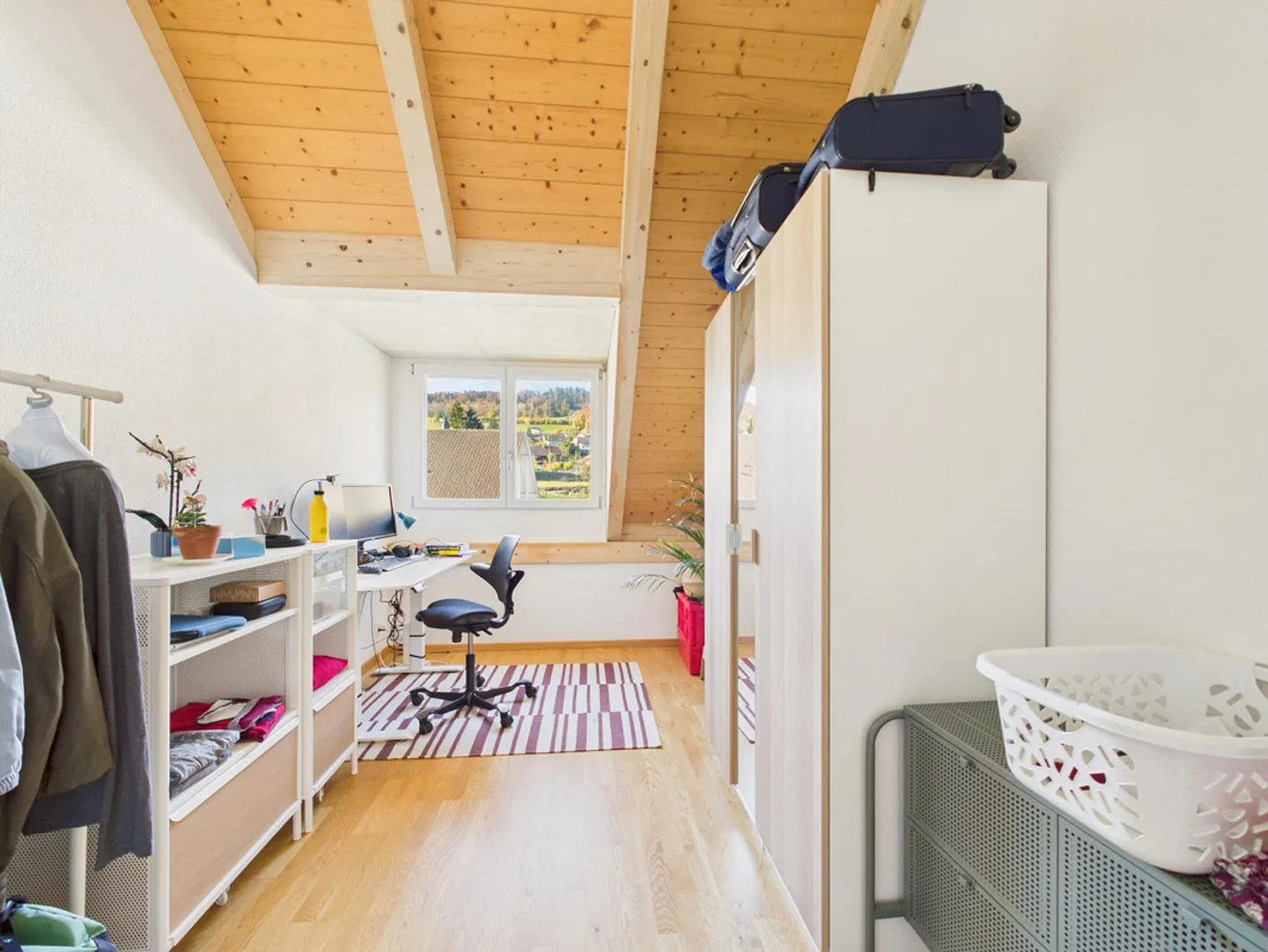 Attico unico di 4,5 stanze con galleria e vista panoramica a Ka... - Foto 5 di 12