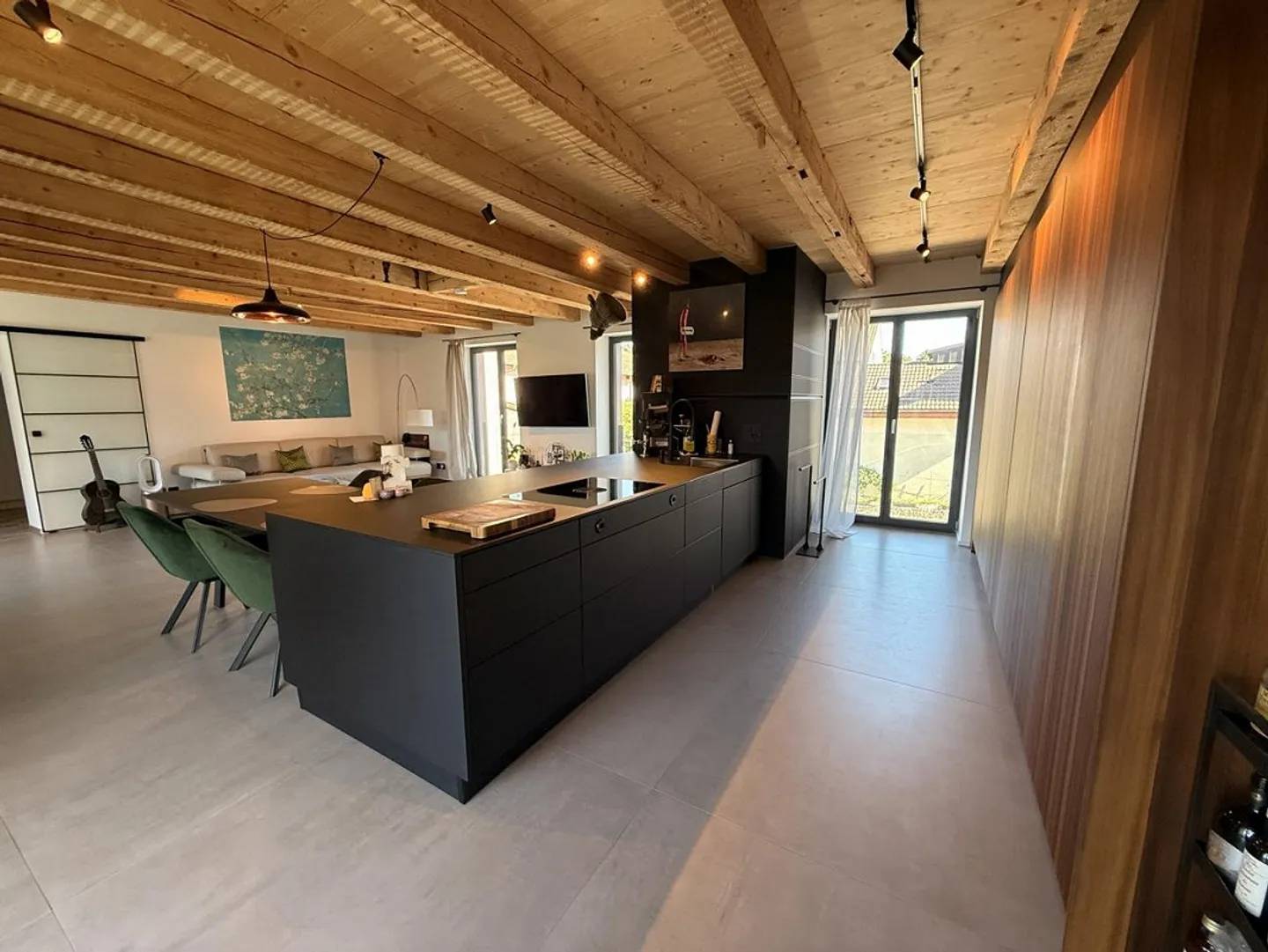 Casa unifamiliare di 2,5 stanze con appartamento di 2 stanze a Flurlin... - Foto 6 di 23