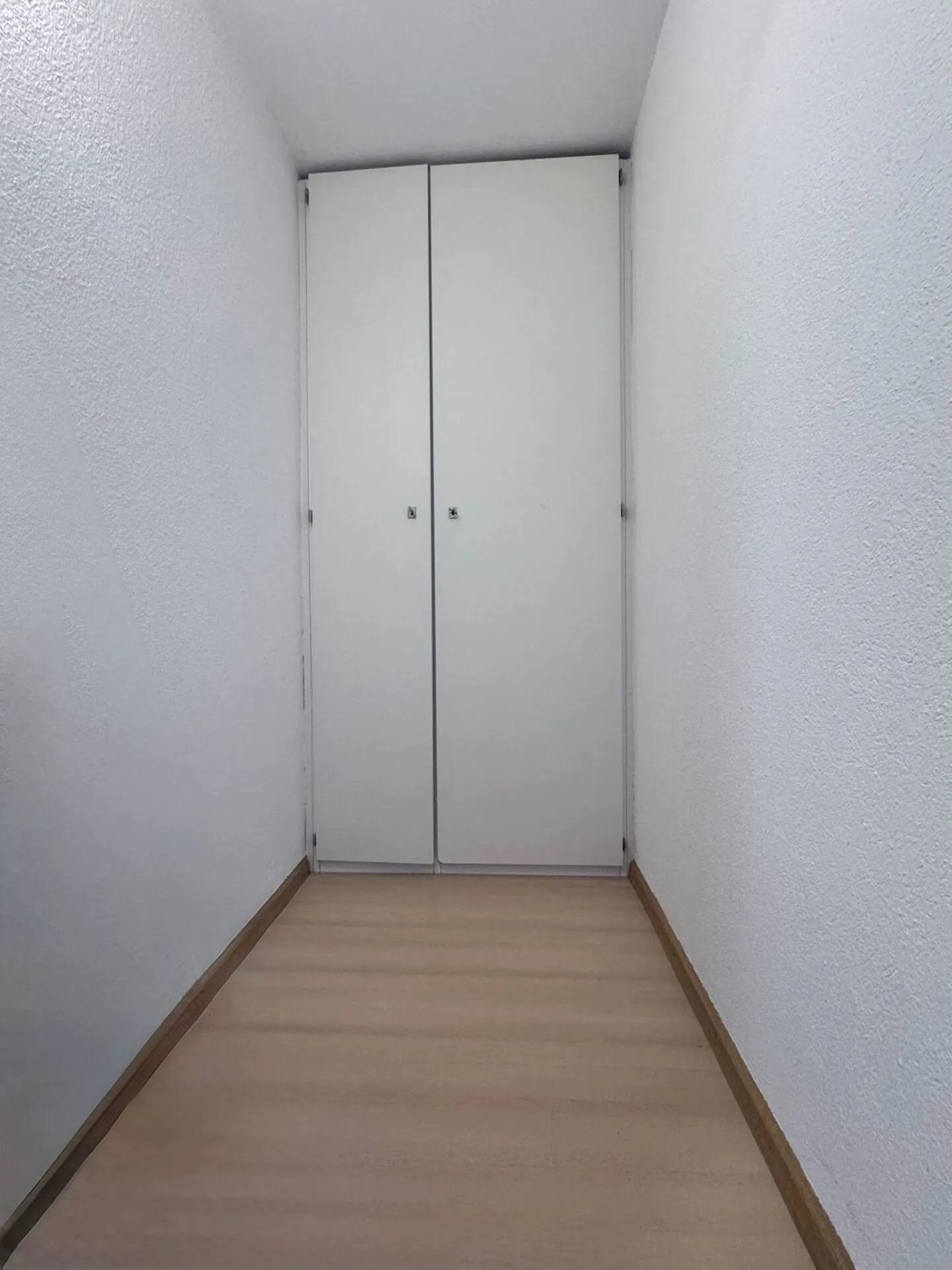 3.5-Zimmer-Wohnung in Therwil an ruhiger Lage mit Garagenbox und eigenem Waschraum - Foto 10 von 10