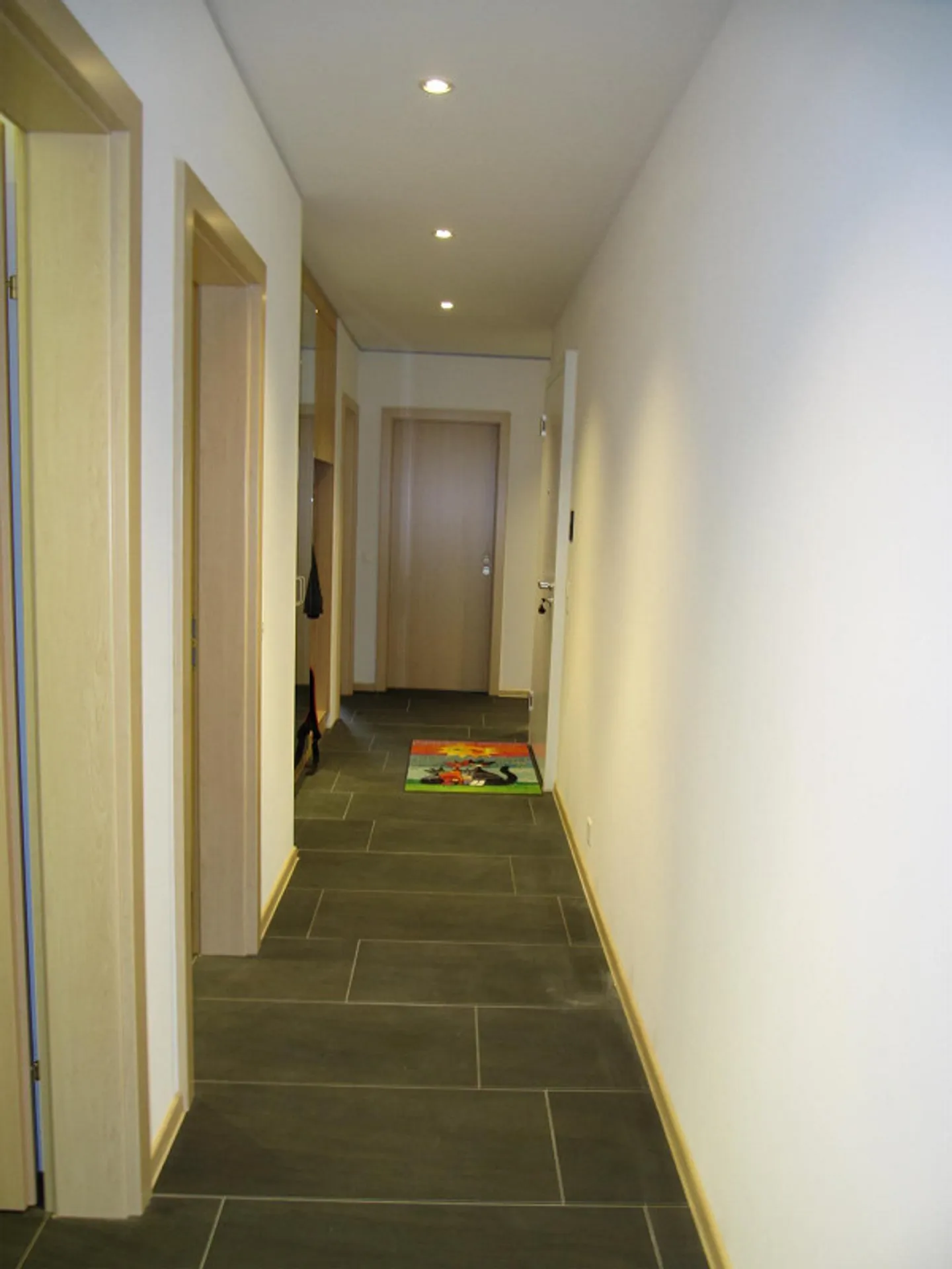 Geräumige 4,5-Zimmer-Wohnung in Zug – Modernes Wohnen mit Minergie-Standard - Foto 5 von 16