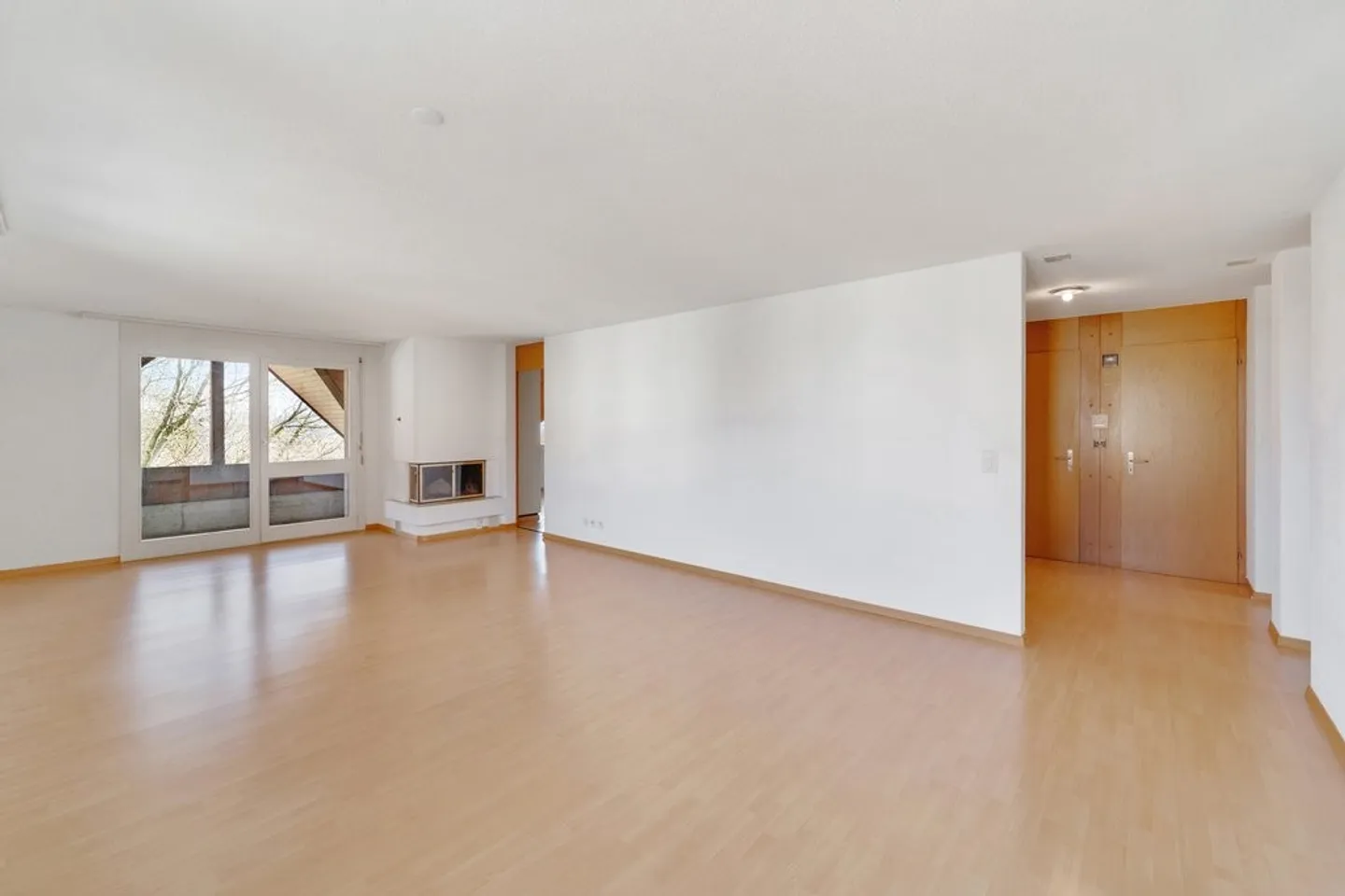 Beaucoup d'espace pour votre rêve de maison - Appartement confortable avec cheminée - Photo 2 sur 10