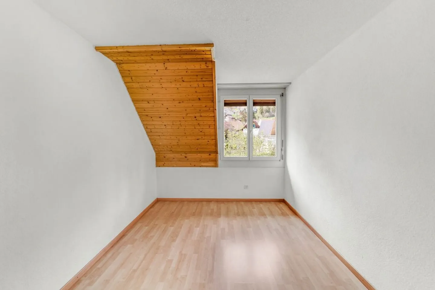 Beaucoup d'espace pour votre rêve de maison - Appartement confortable avec cheminée - Photo 6 sur 10