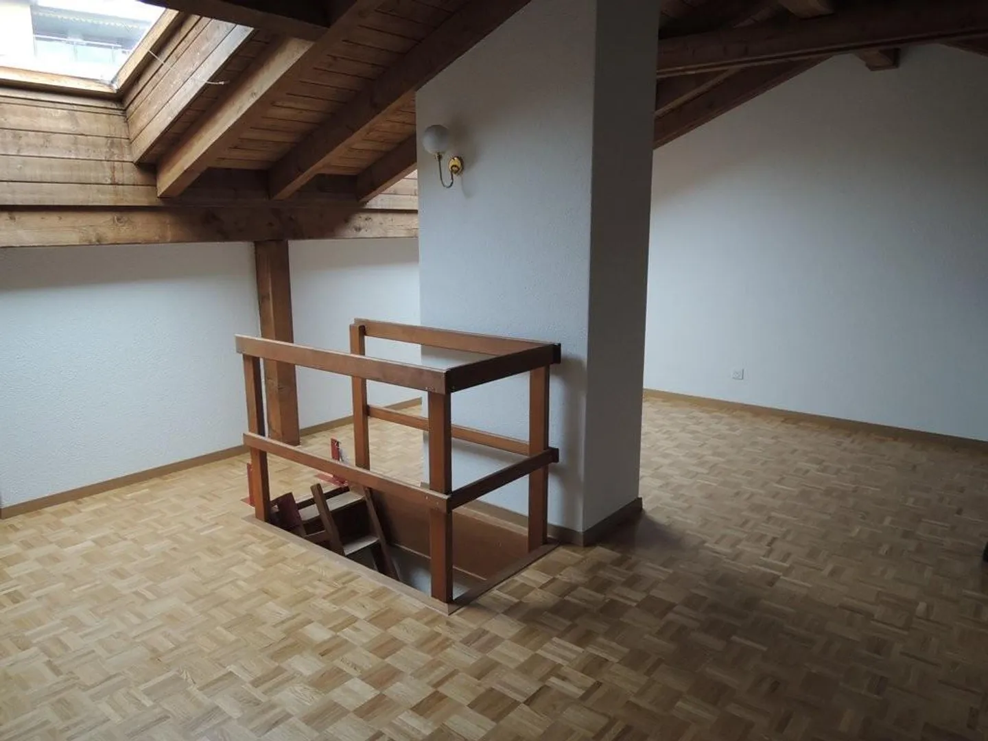 Vivere temporaneamente nella migliore e bella posizione a Zurigo-Witikon - Foto 3 di 6