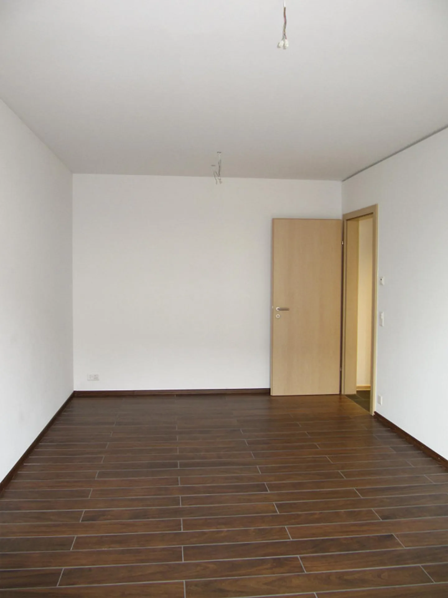 Geräumige 4,5-Zimmer-Wohnung in Zug – Modernes Wohnen mit Minergie-Standard - Foto 7 von 16
