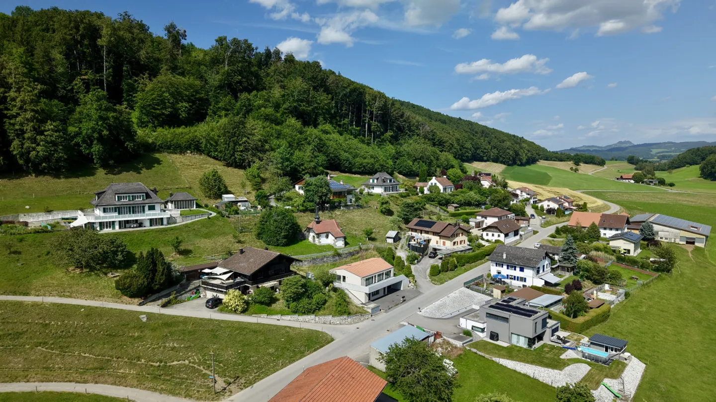 Nouvelle villa avec unité indépendante et vue dégagée sur les Préalpes - Senèdes - Photo 13 sur 13