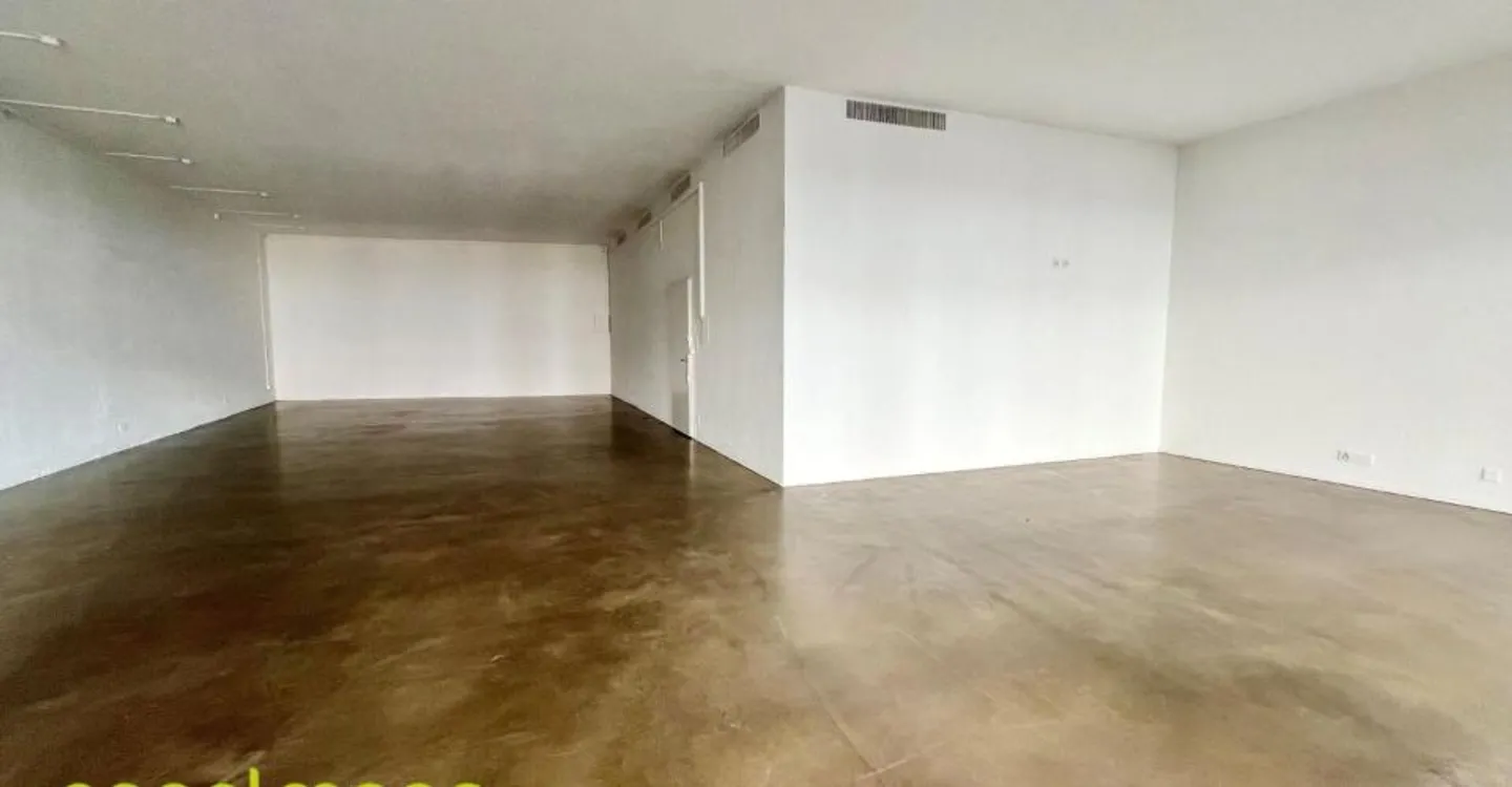 Shop space in the city center / Commercial space in the city center - Photo 4 of 9