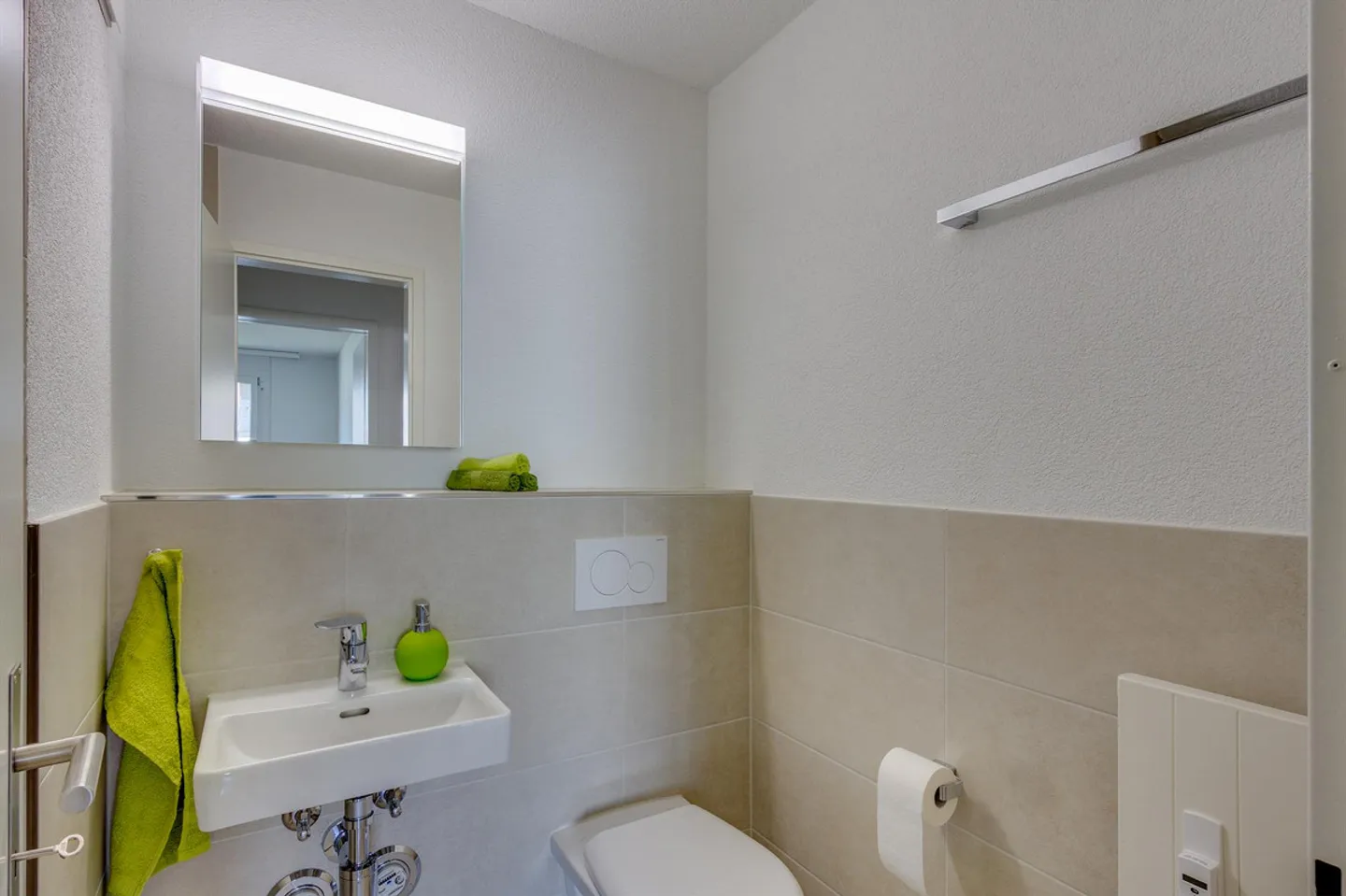 Le Alpi bernesi davanti alla finestra e la valle dell'Aare ai tuoi piedi - Foto 9 di 10