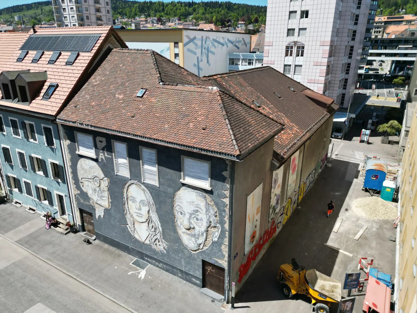 Ikonisches Gebäude in La Chaux-de-Fonds - Foto 5 von 5