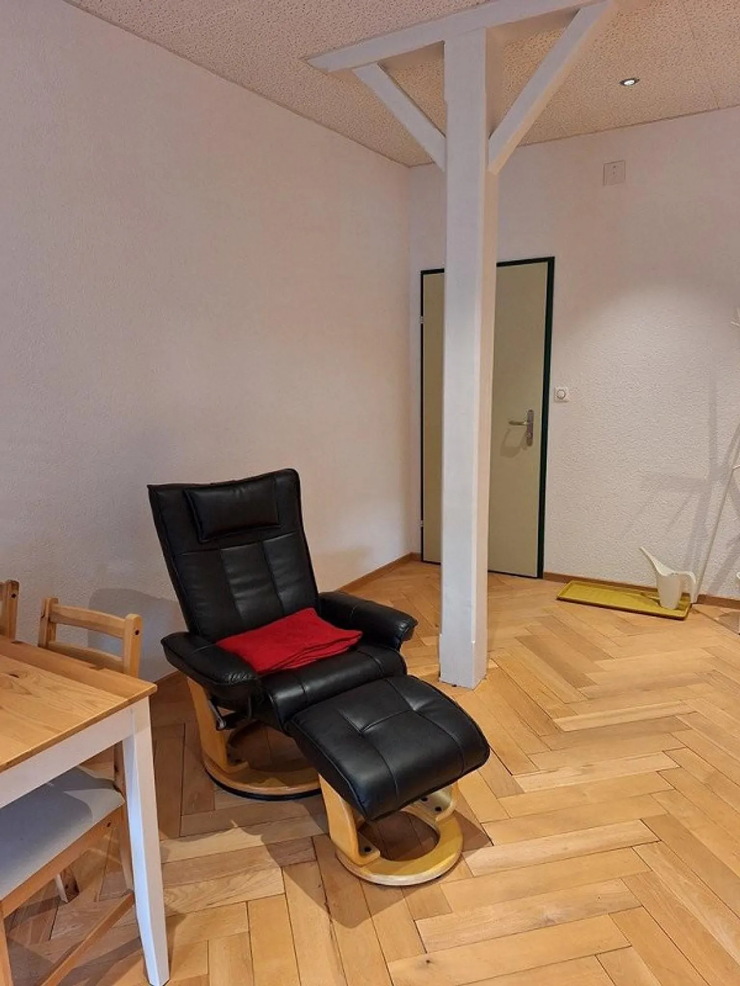 Spazio commerciale attraente in affitto a Degersheim - Foto 3 di 3