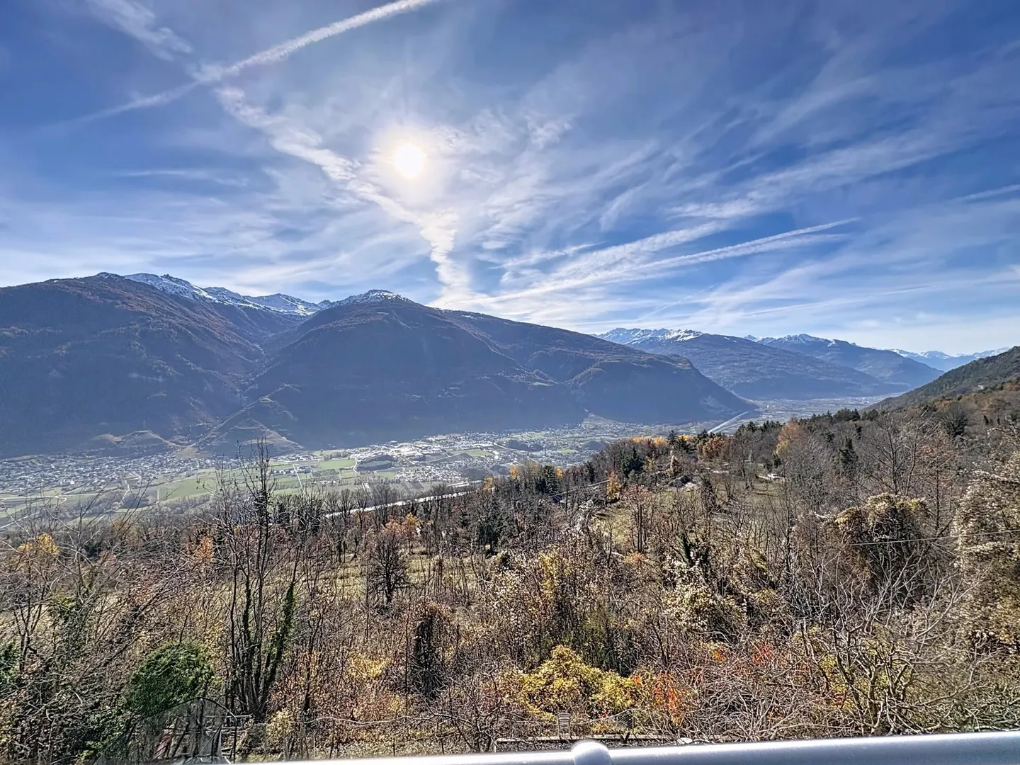 Villa spacieuse avec vue panoramique - Photo 1 sur 23