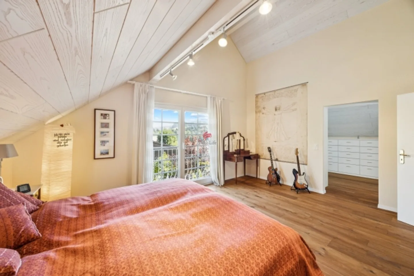 Exclusive Villa - Living at the Highest Level - Photo 14 of 18