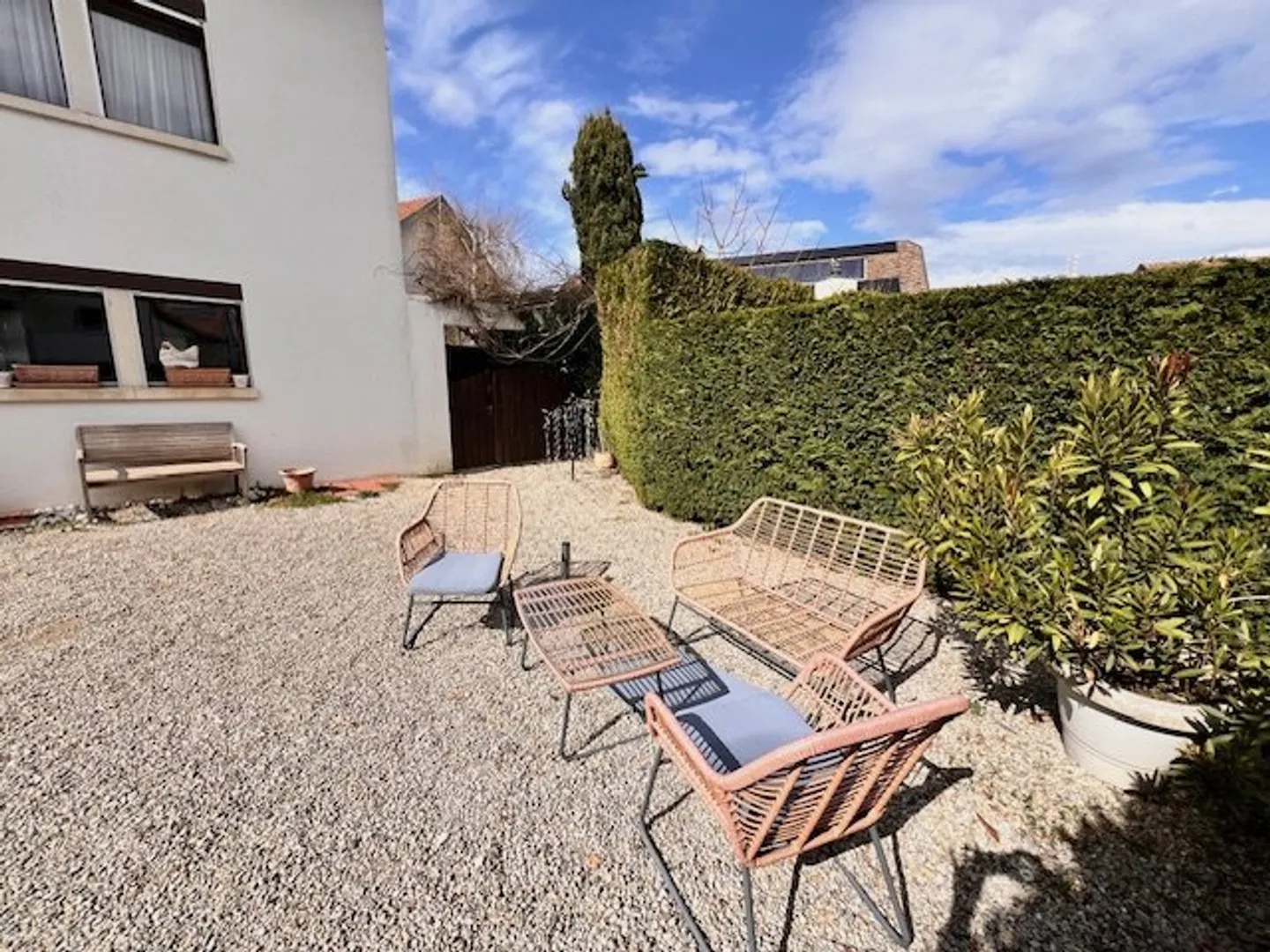 Grande casa unifamiliare (divisibile in 2 case a schiera) a Terre-Sainte in Viager: libera tra 3 anni - Foto 4 di 13