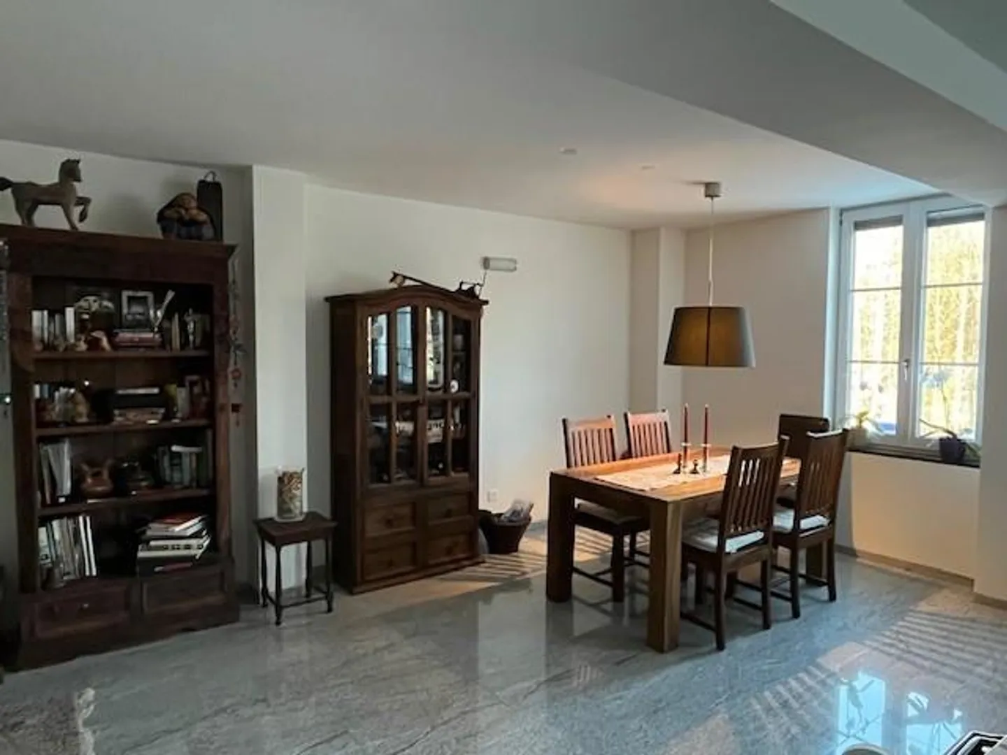 Subtenant for 4.5-room apartment in a quiet location at the foot of Uetliberg - Photo 2 of 13