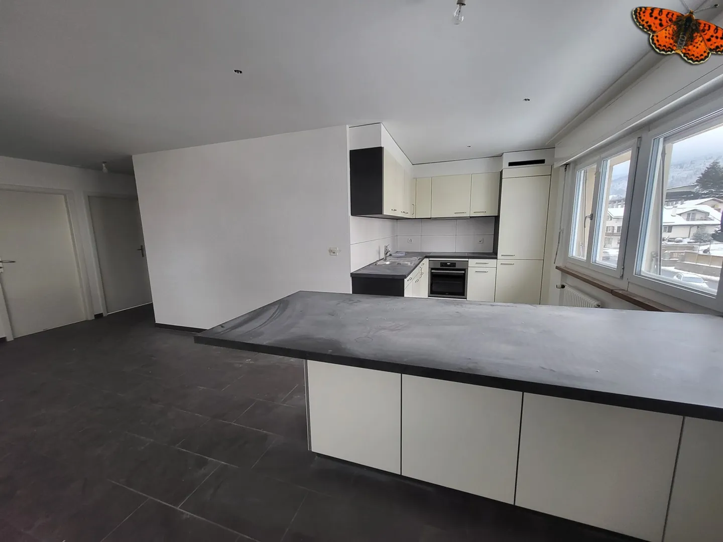 CHARMANTE 4½ ZIMMER - Zentrum von Roche - Foto 3 von 10