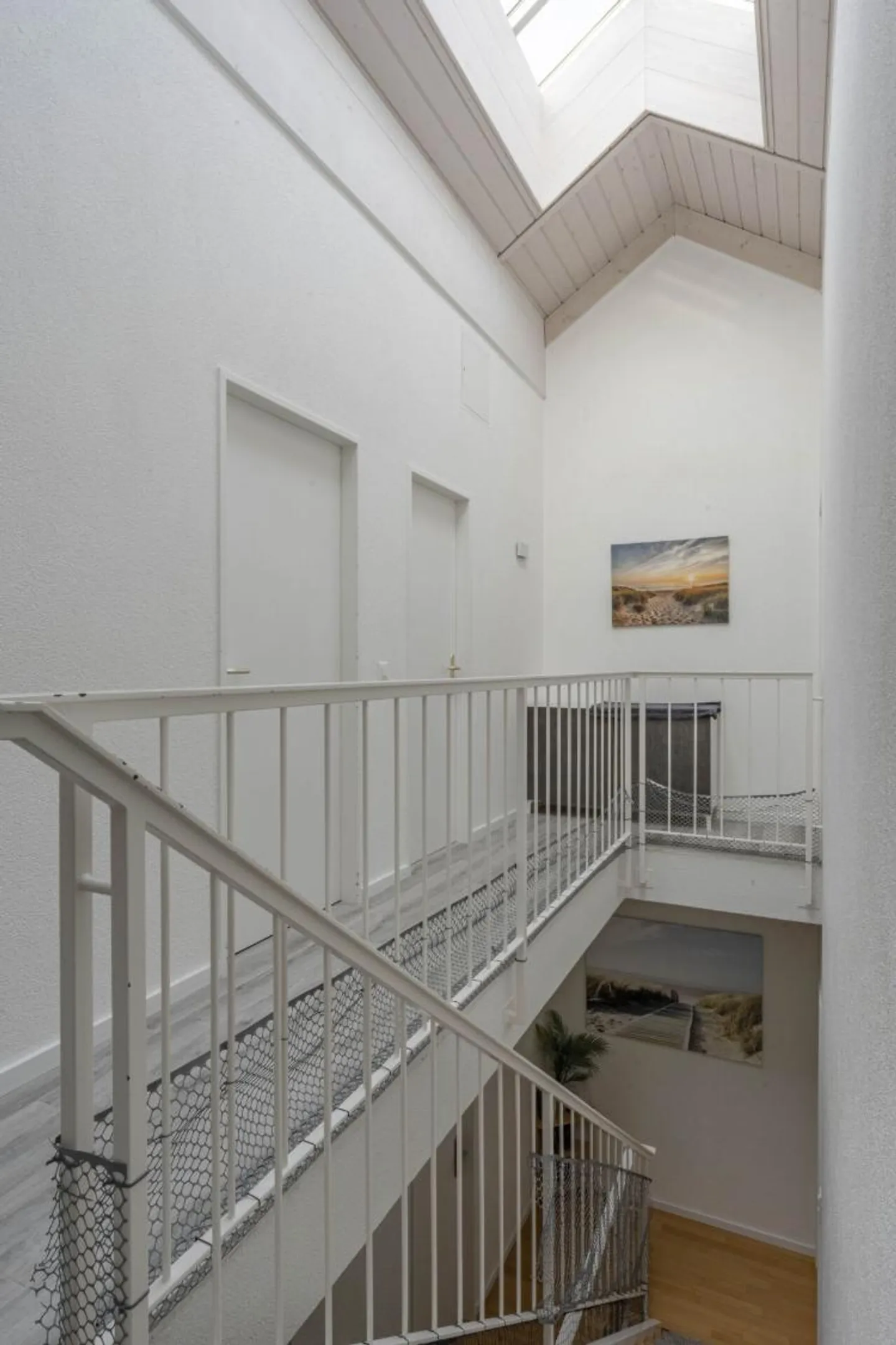 Renovated Family Villa - Photo 9 of 10